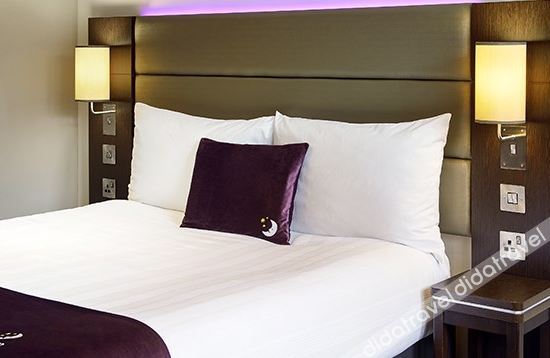 Premier Inn Bangor (Northern Ireland) hotel exterior