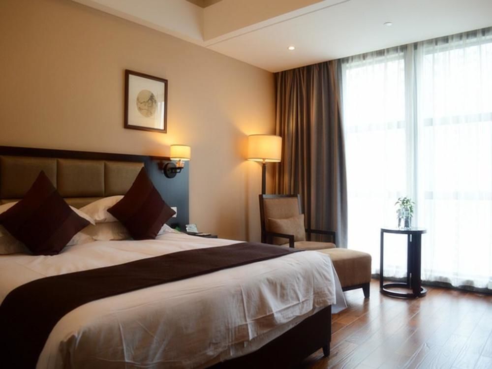 Deluxe Double room twin beds
