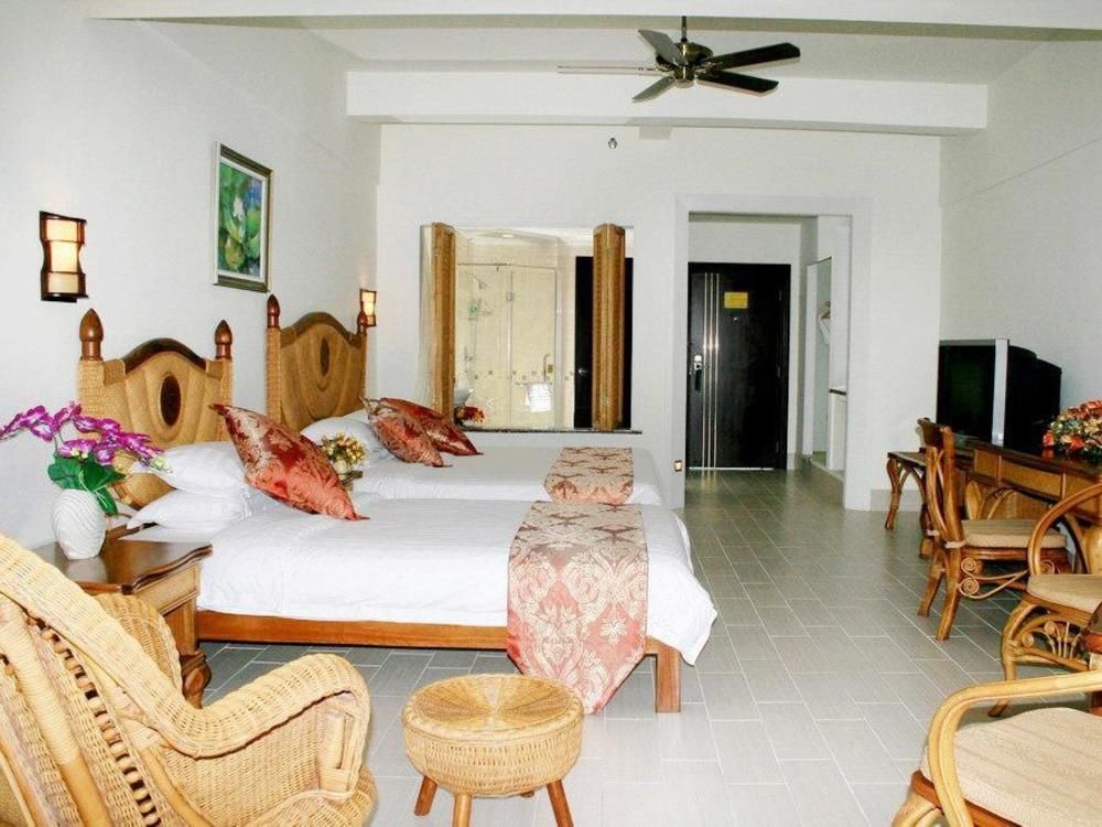 Standard Double Family room twin beds