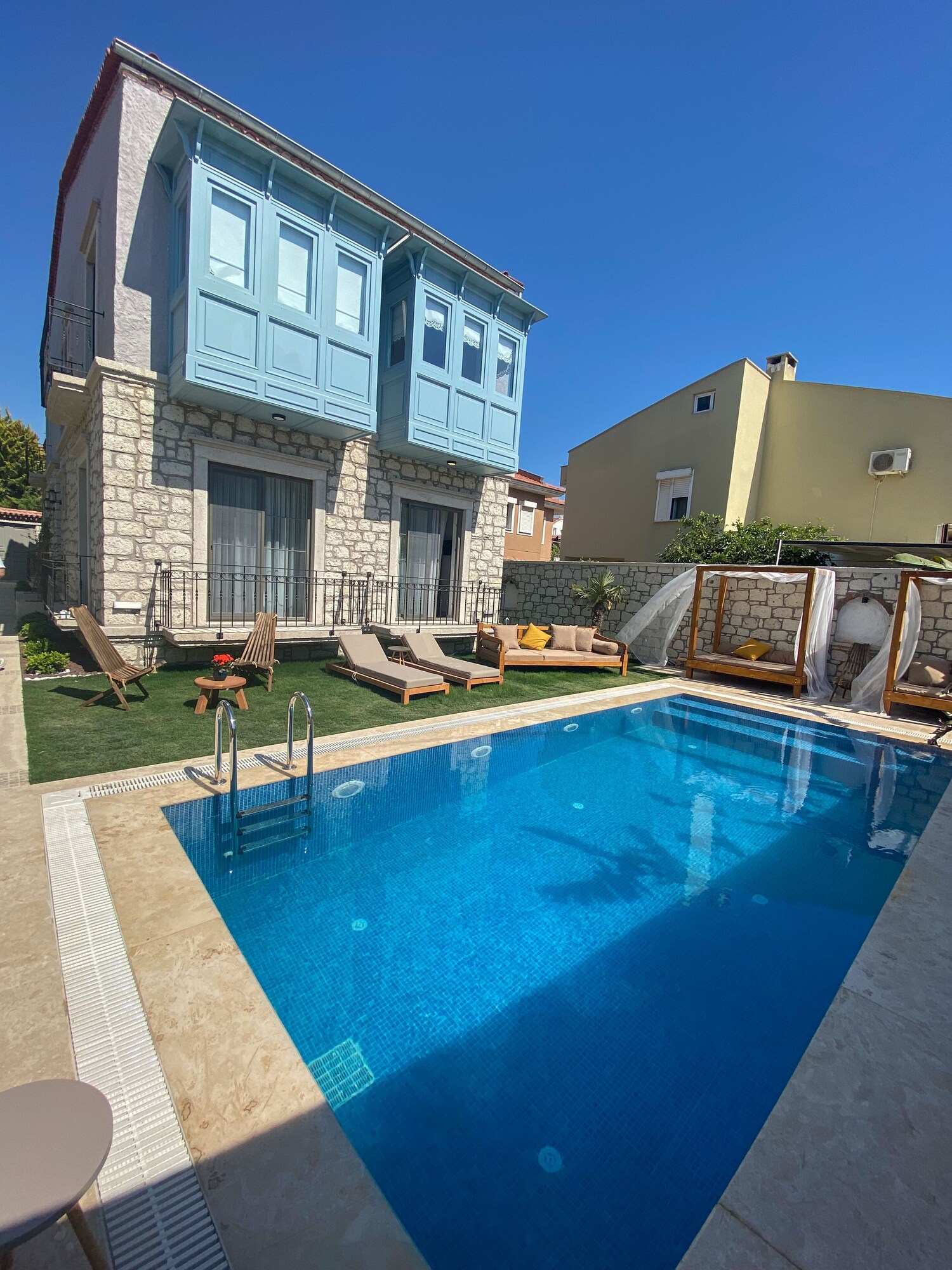 No 35 Alaçatı - Alaçatı