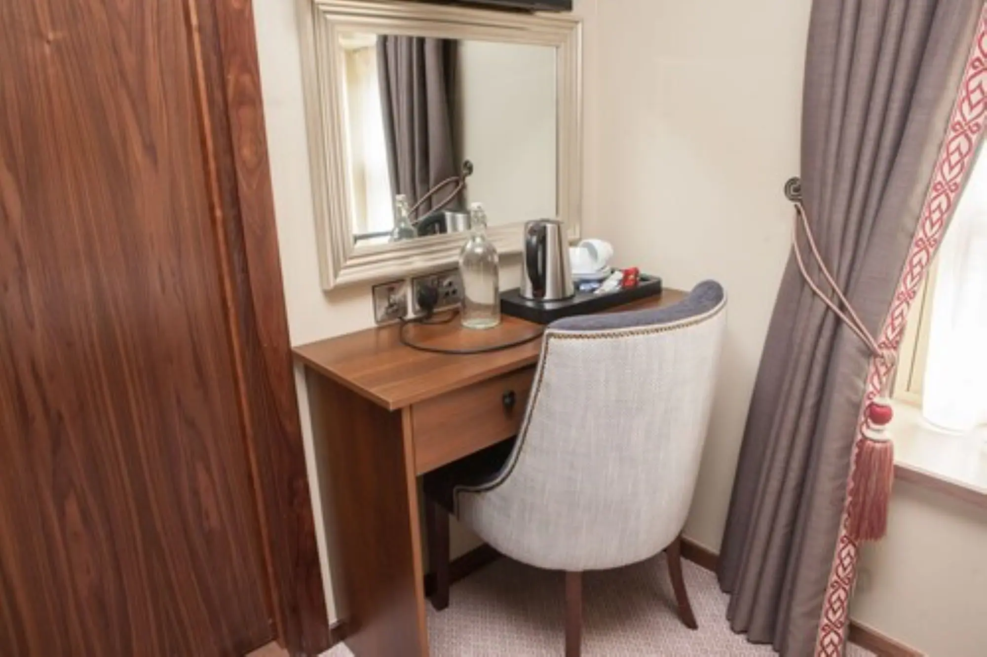 Deluxe Double room full double bed