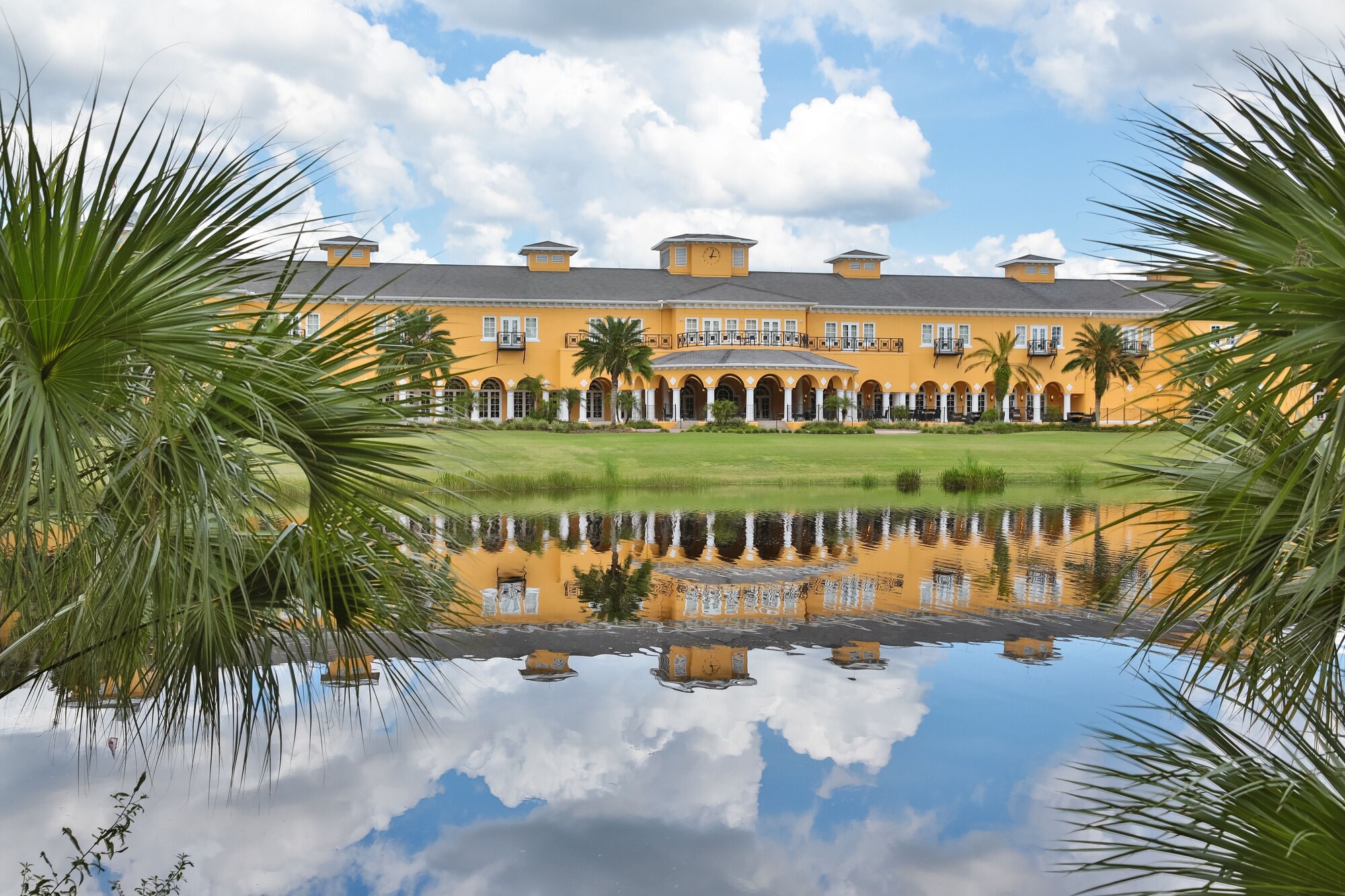Tampa Palms Country Club exterior