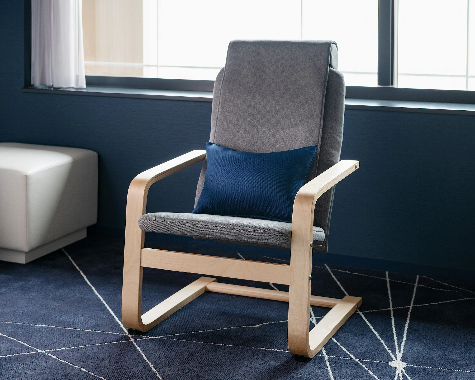 remm plus Kōbe Sannomiya exterior