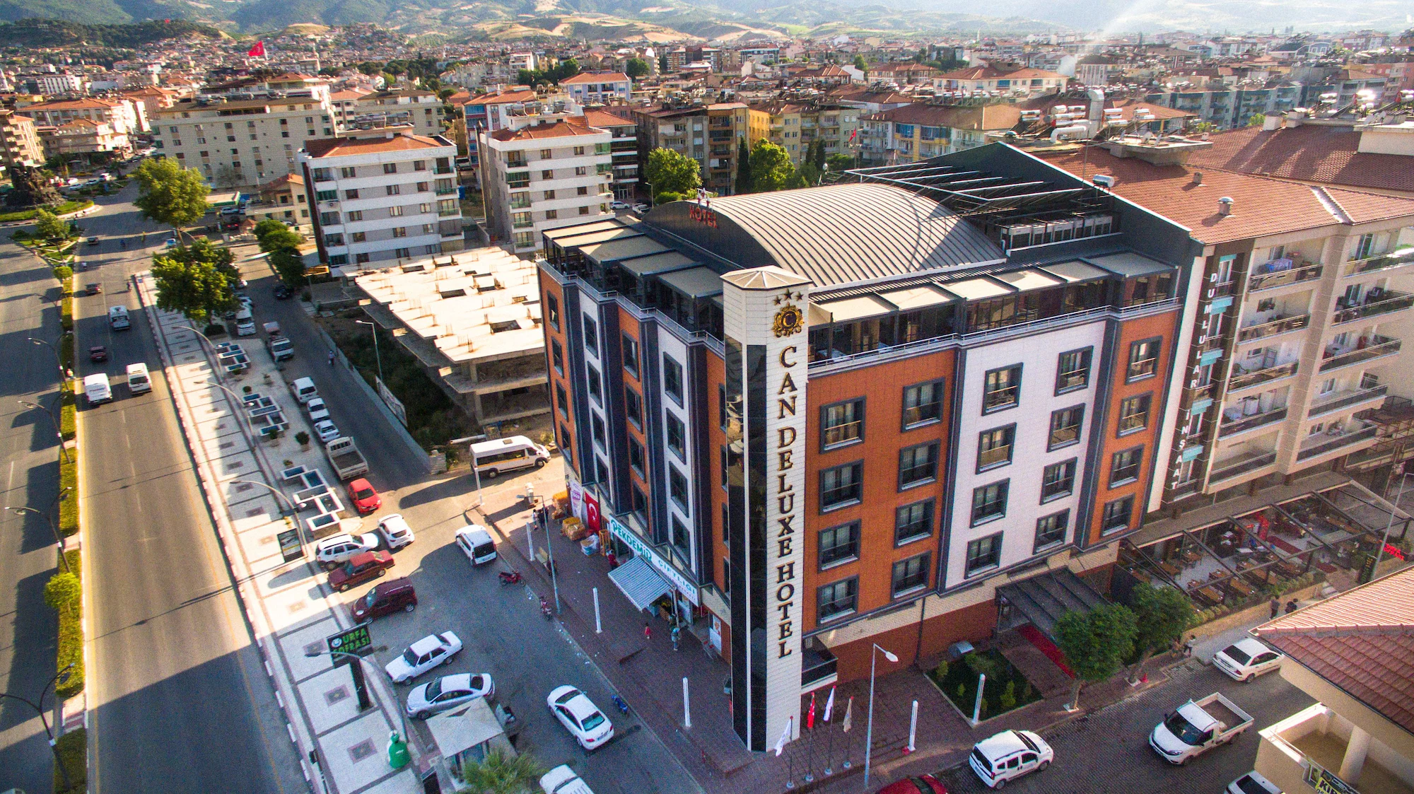 Can Deluxe Hotel - Salihli