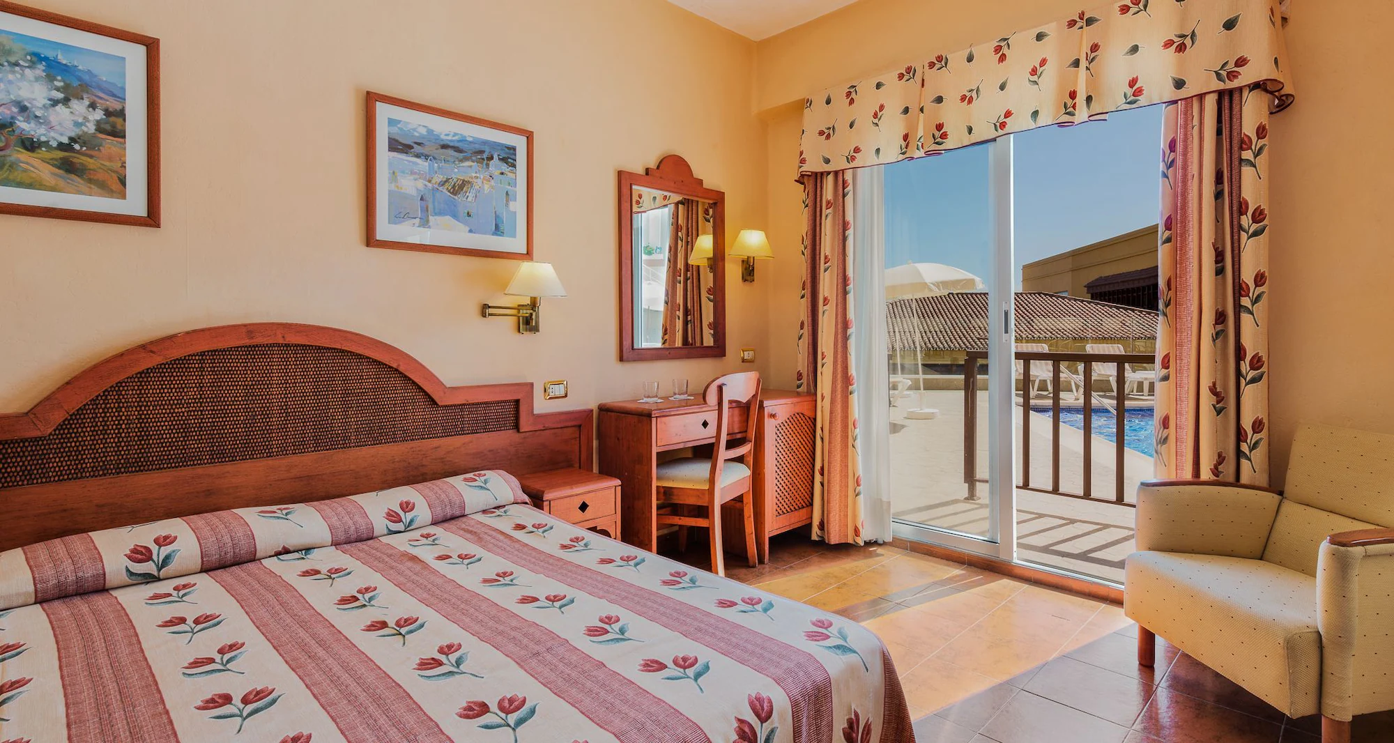 Double room full double bed