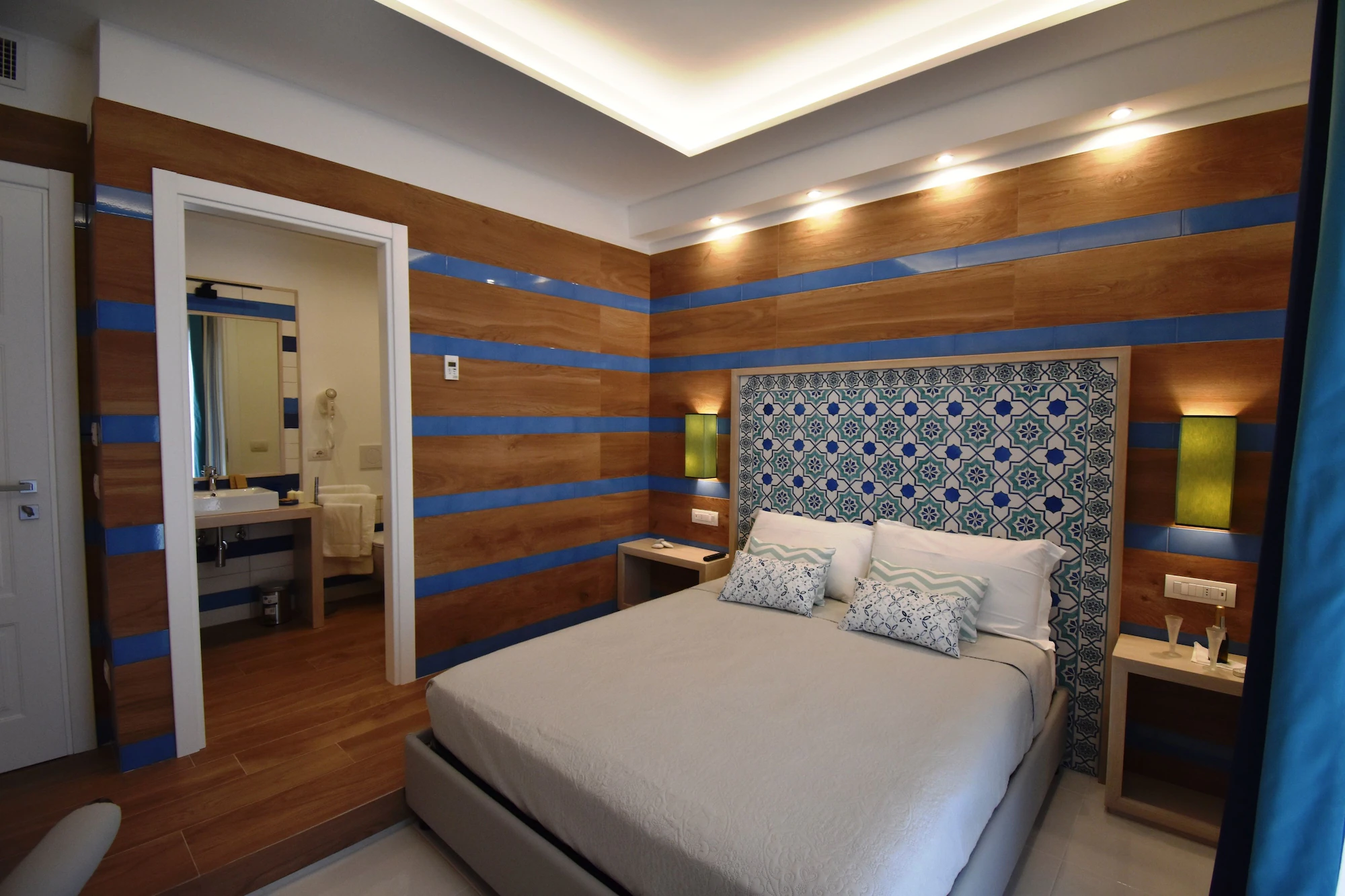 Melody Sorrento Suites - Sorrento