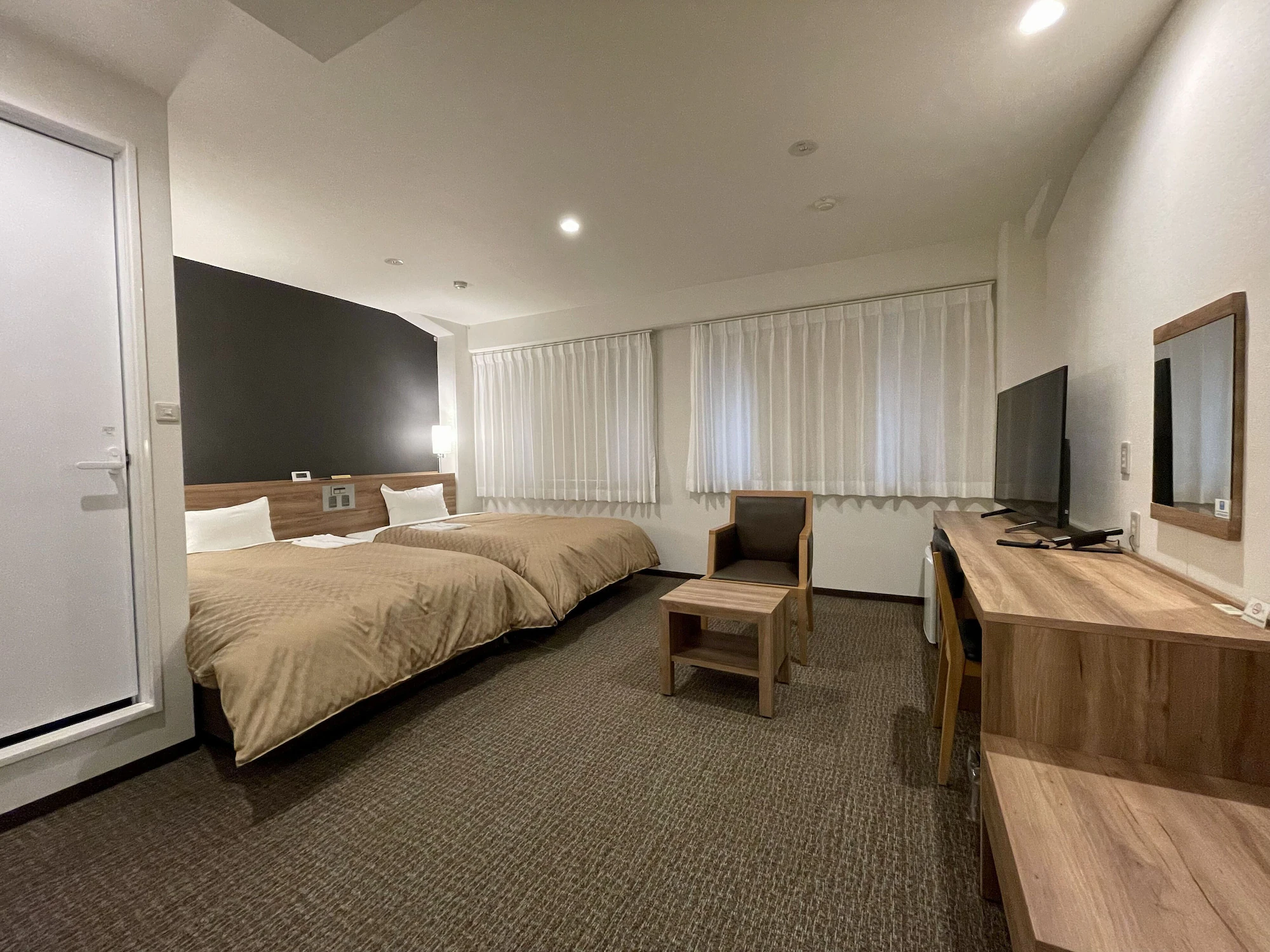 Deluxe Single room single bed