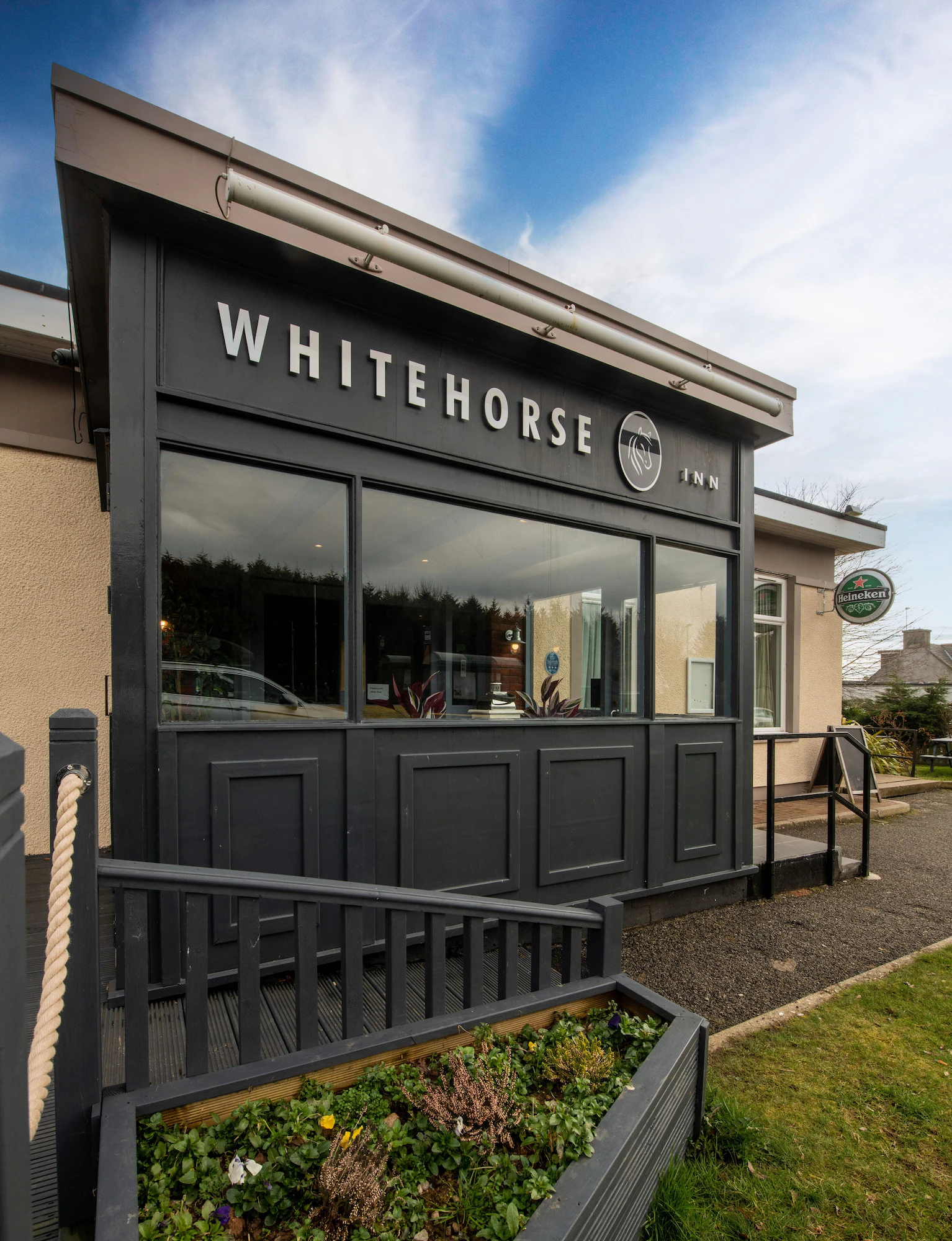 White Horse Inn - Scotland