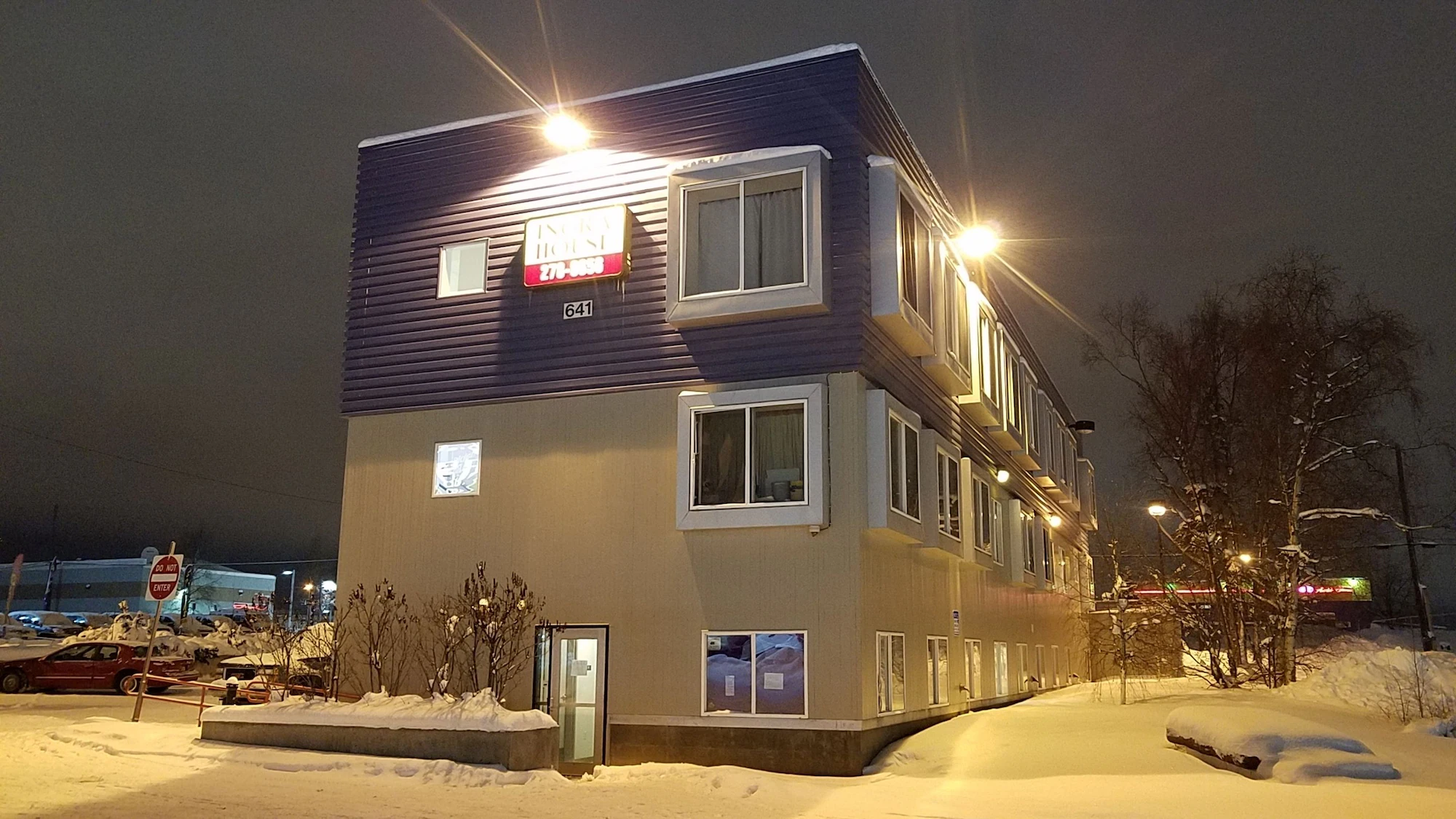 Ingra House Hotel exterior