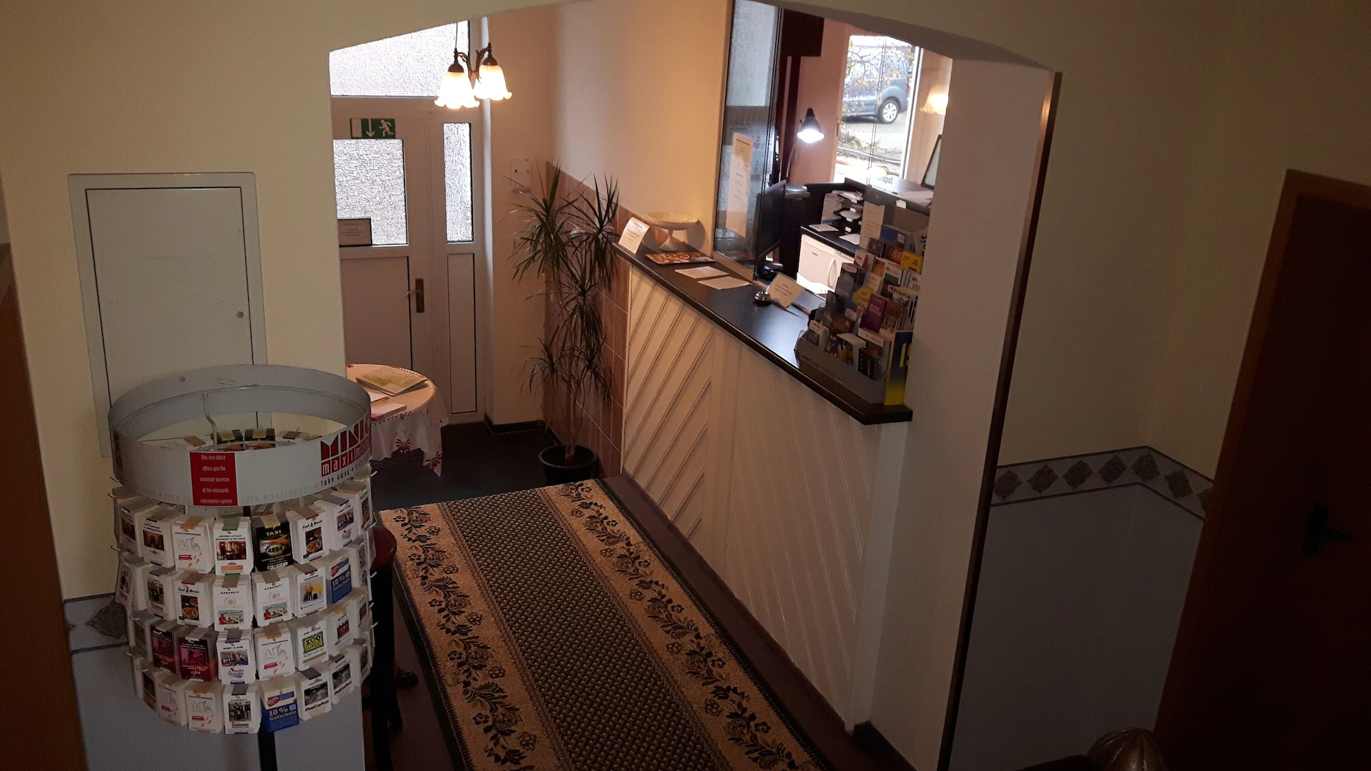 Single Apartment full double bed