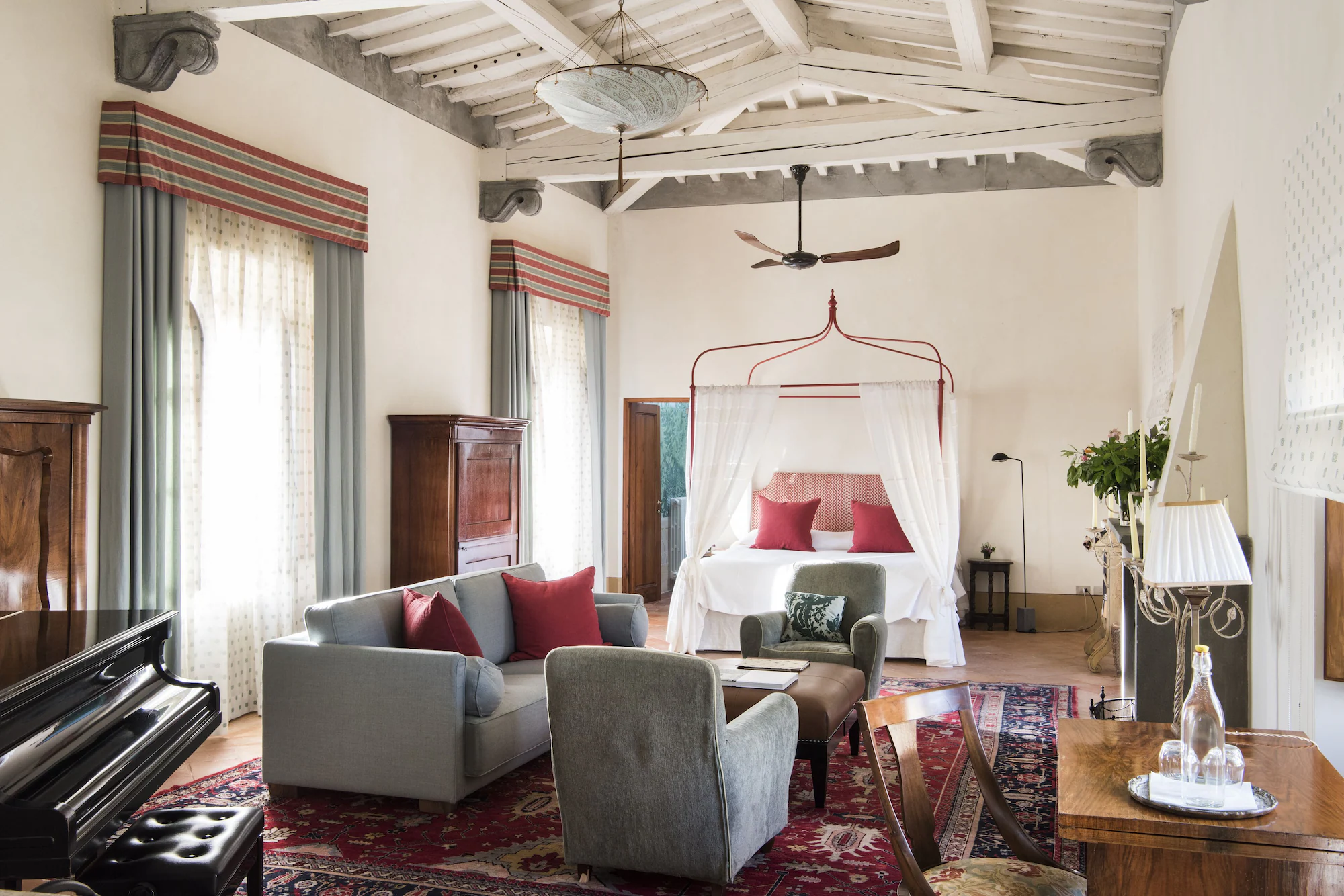 Double Villa full double bed