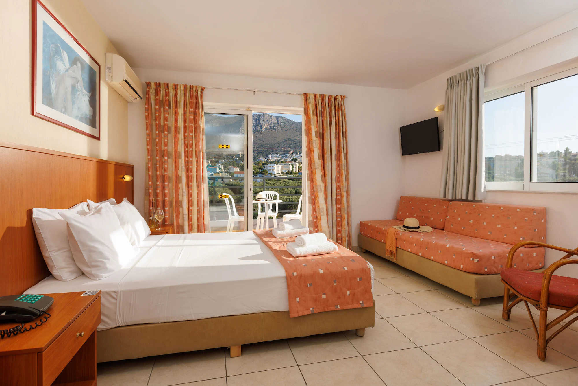 1 Bedroom Standard Double room full double bed