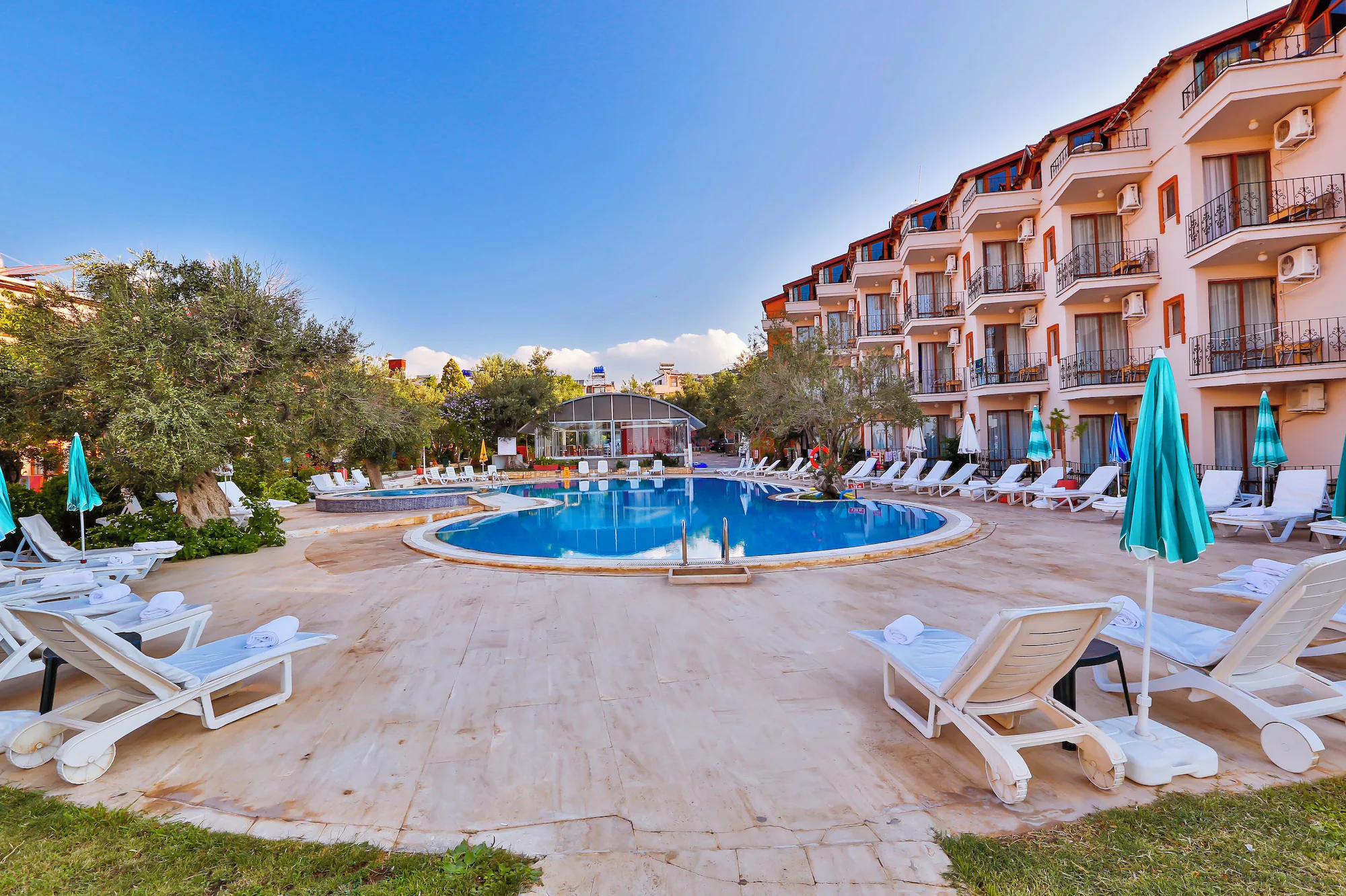 Club Hotel Gultur - Küçukkuyu