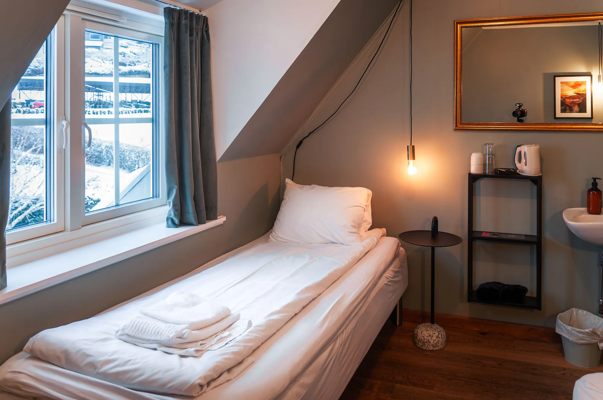 Double room full double bed