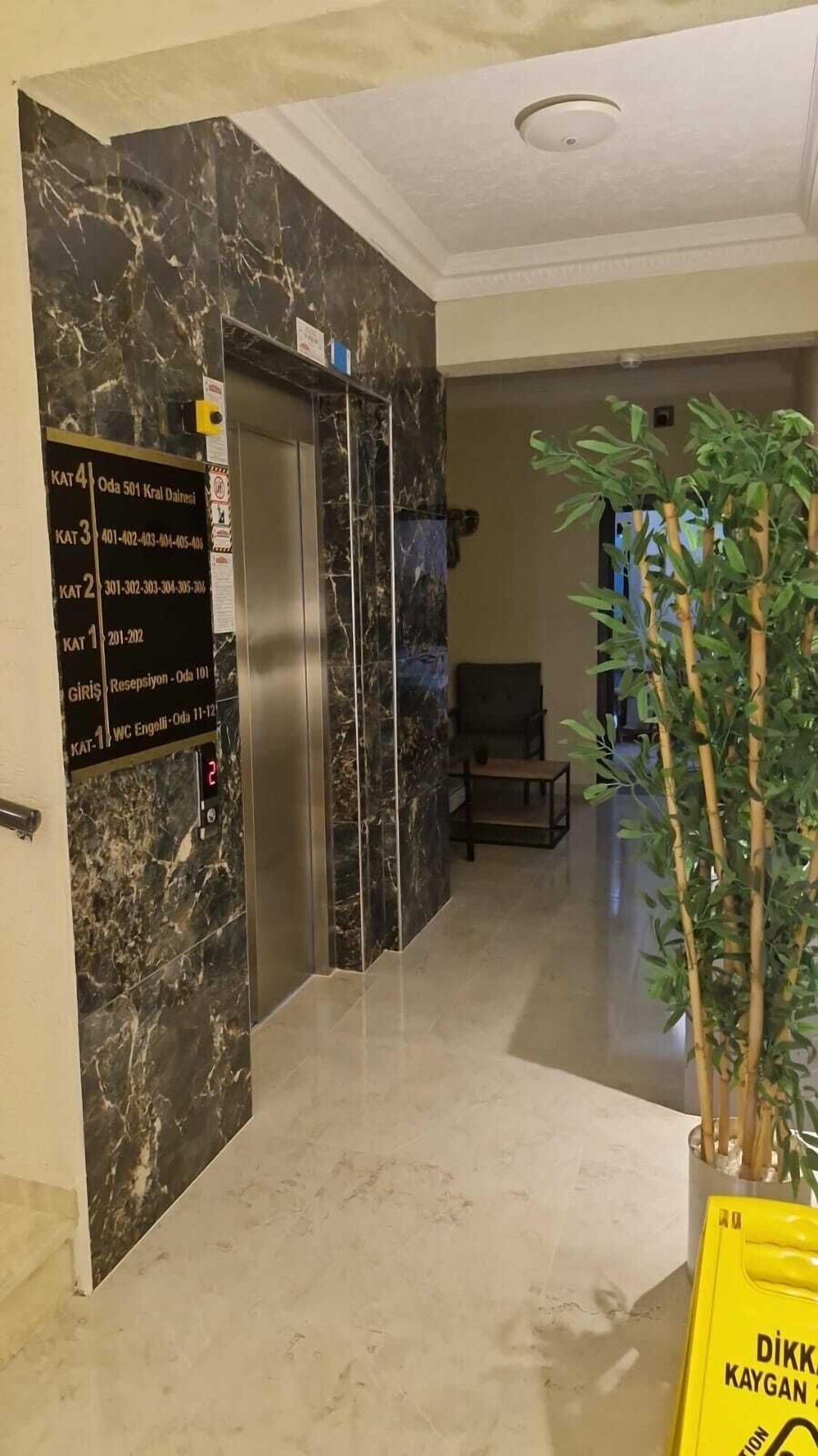 Ados Otel - Çanakkale