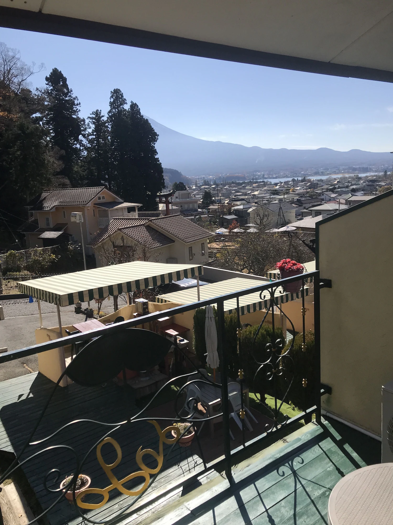 Double Cottage with mountain view full double bed