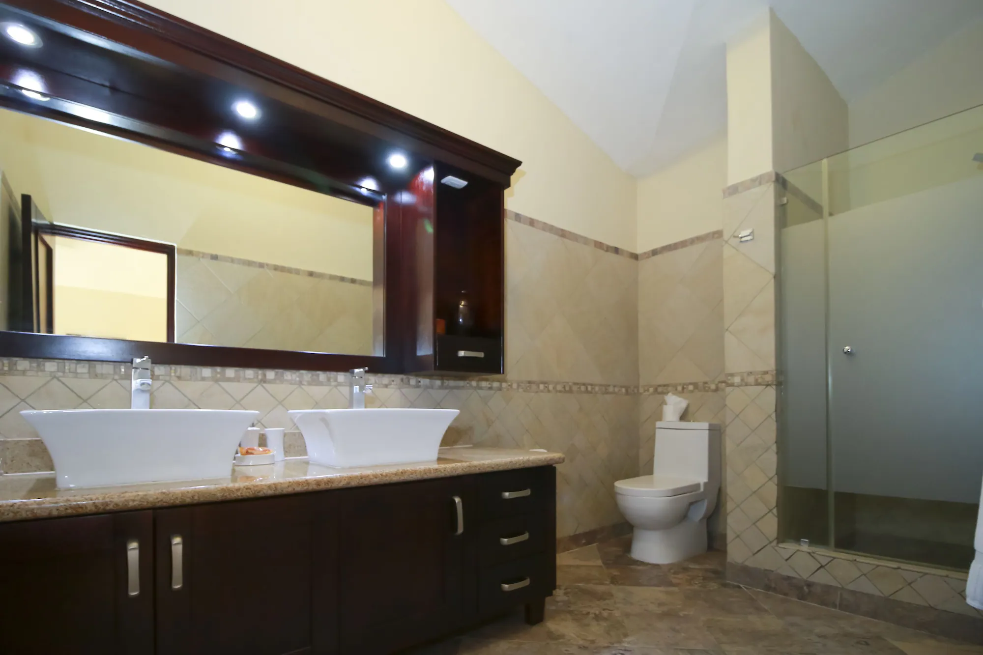 2 Bedrooms Deluxe Quadruple Apartment with balcony and with sea view twin beds