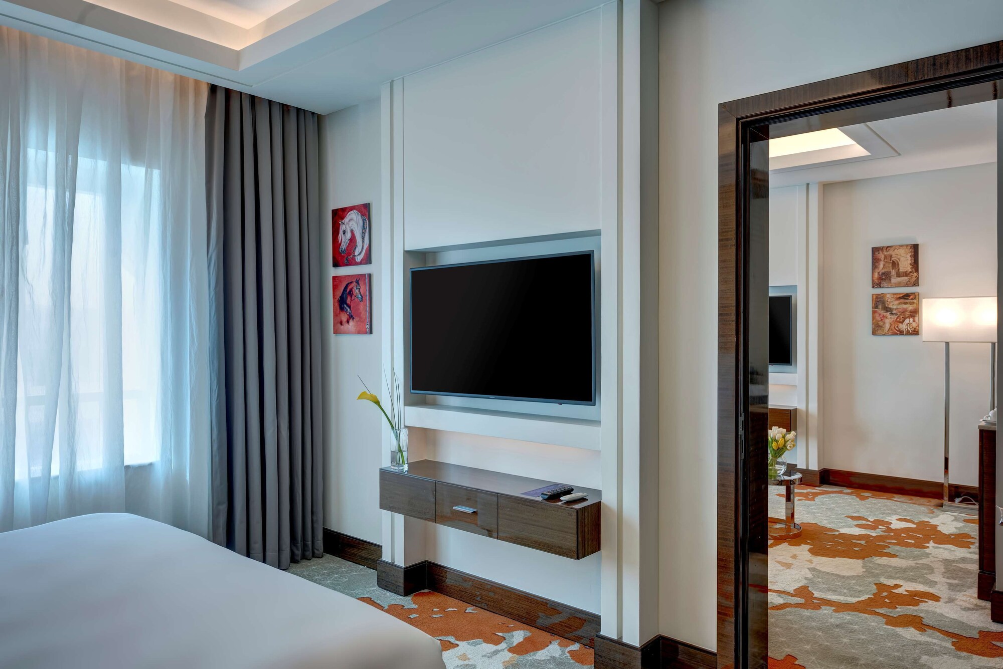 1 Bedroom Executive Double Suite full double bed