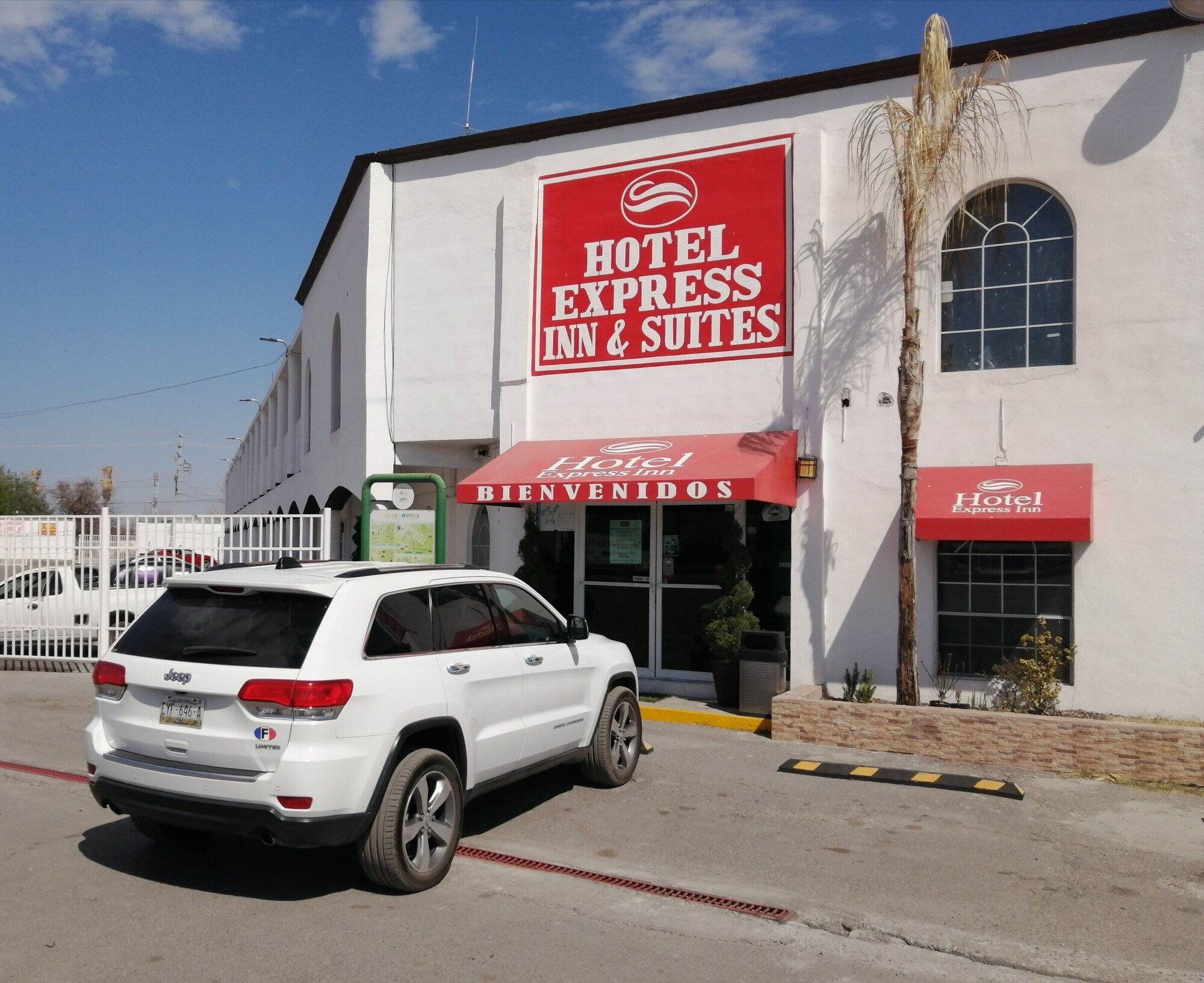 Hotel Expres Inn Sabinas exterior