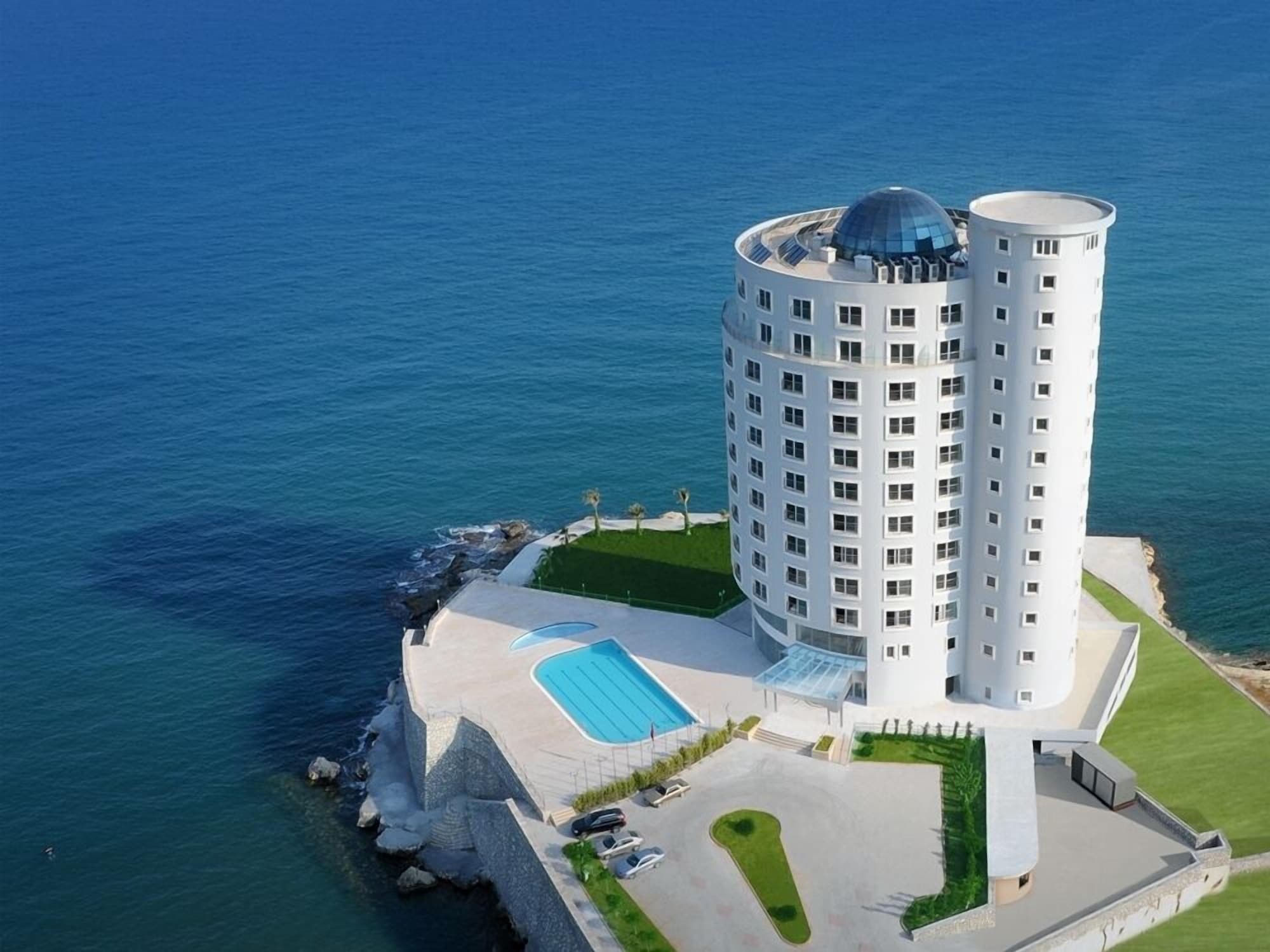 Lamos Resort Hotel & Convention Center - Kızkalesi