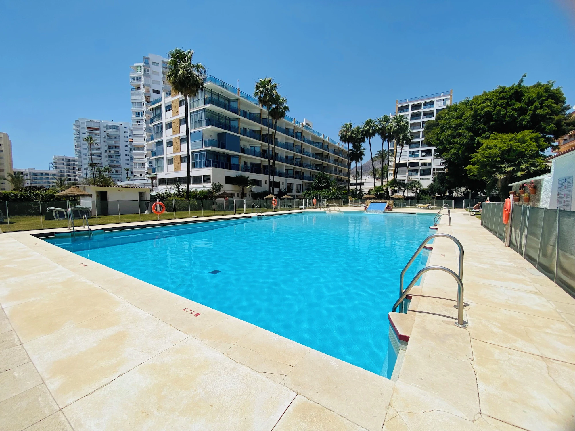 Ms Apartamentos Puerto Marina - Benalmádena