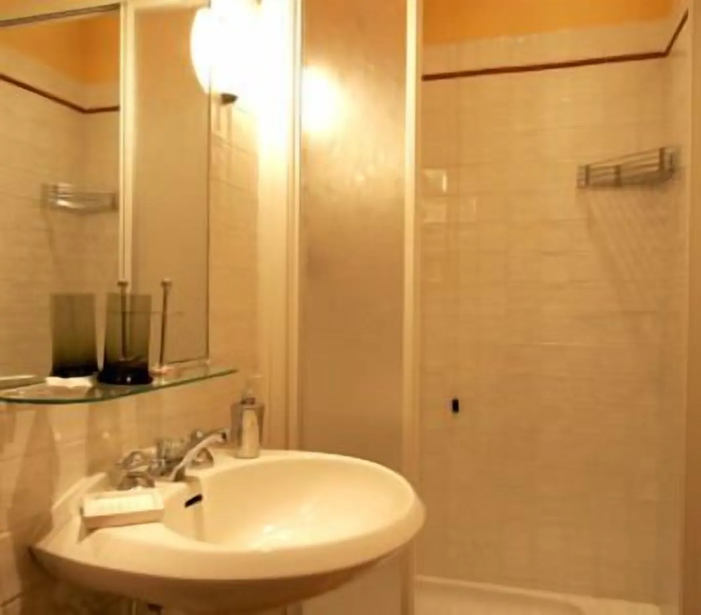Economy Double room full double bed