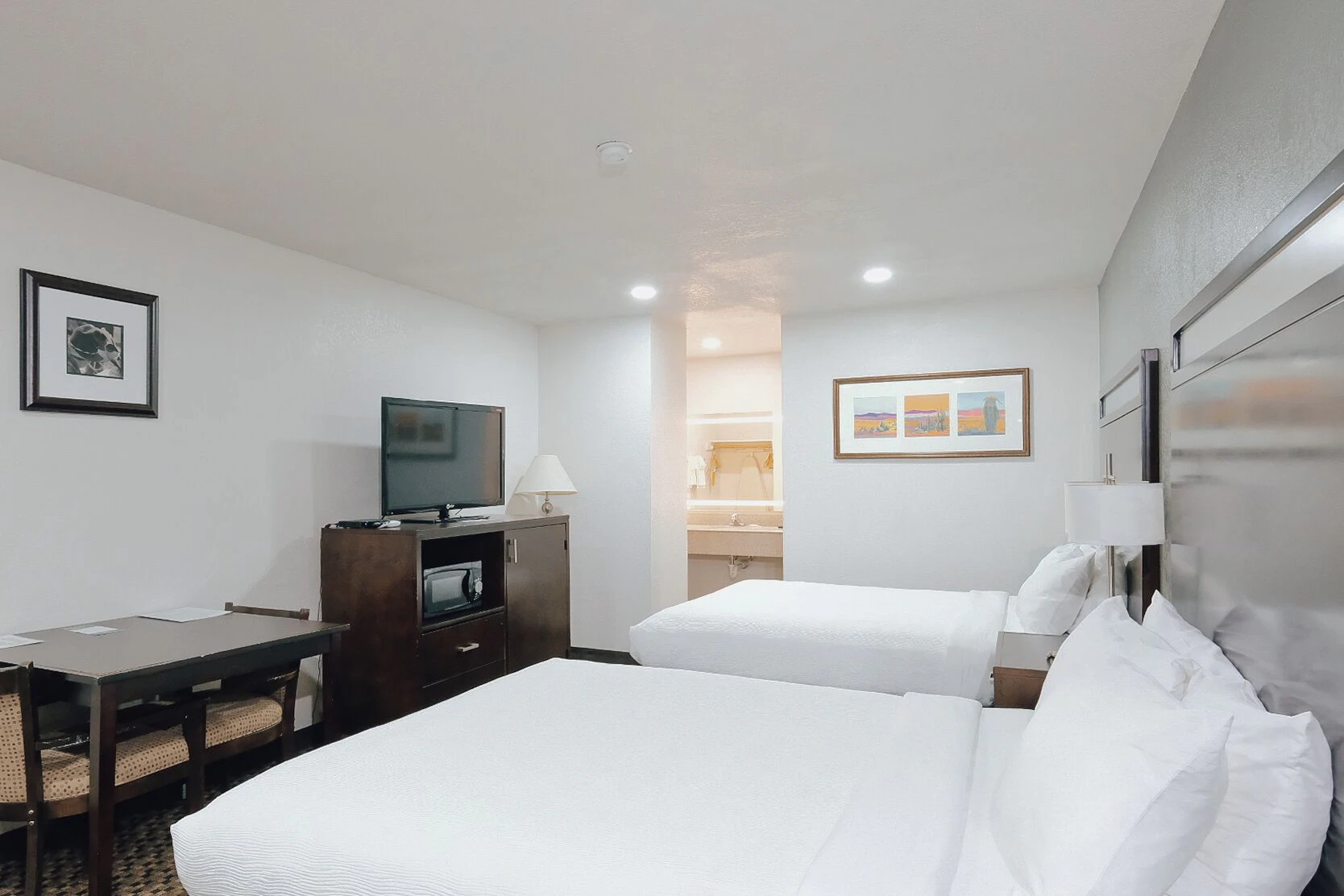 Deluxe Quadruple Suite