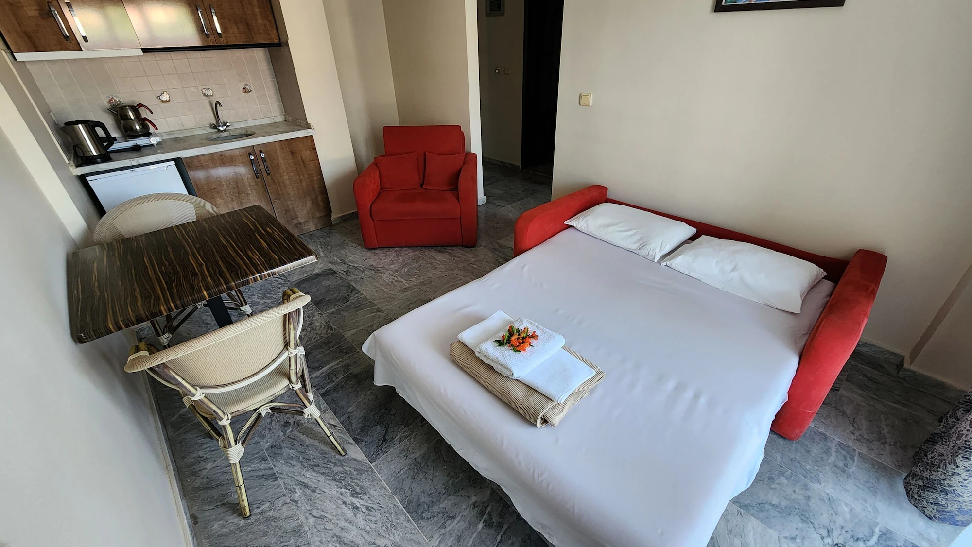 Luxury Quadruple room with balcony and with view
