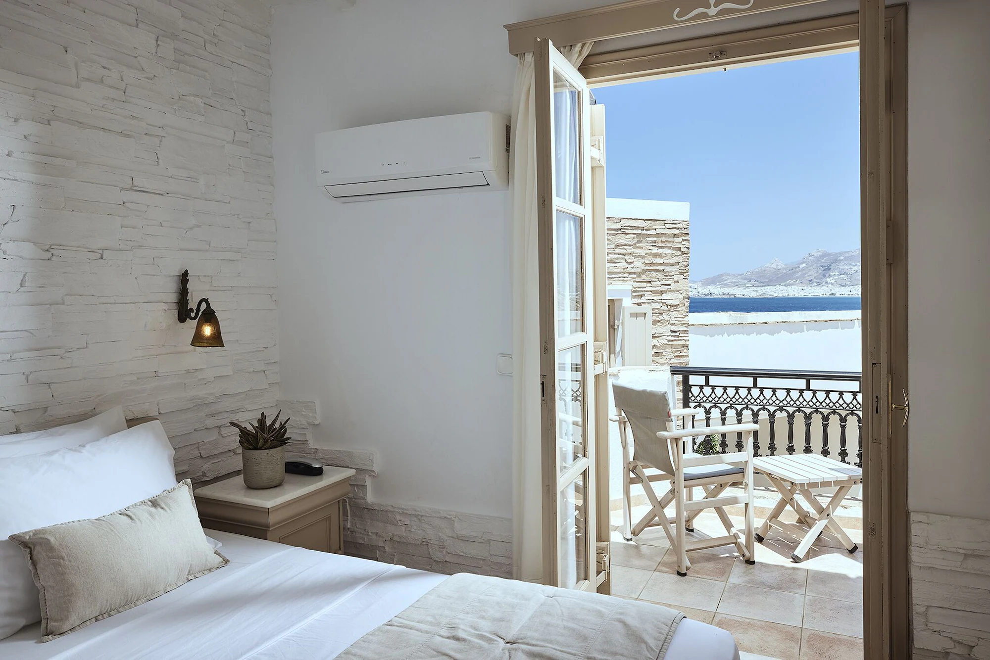1 Bedroom Standard Triple room with sea view