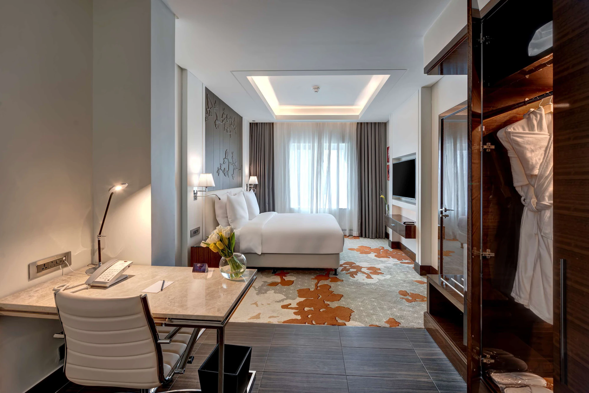 1 Bedroom Premium Single room with courtyard view full double bed