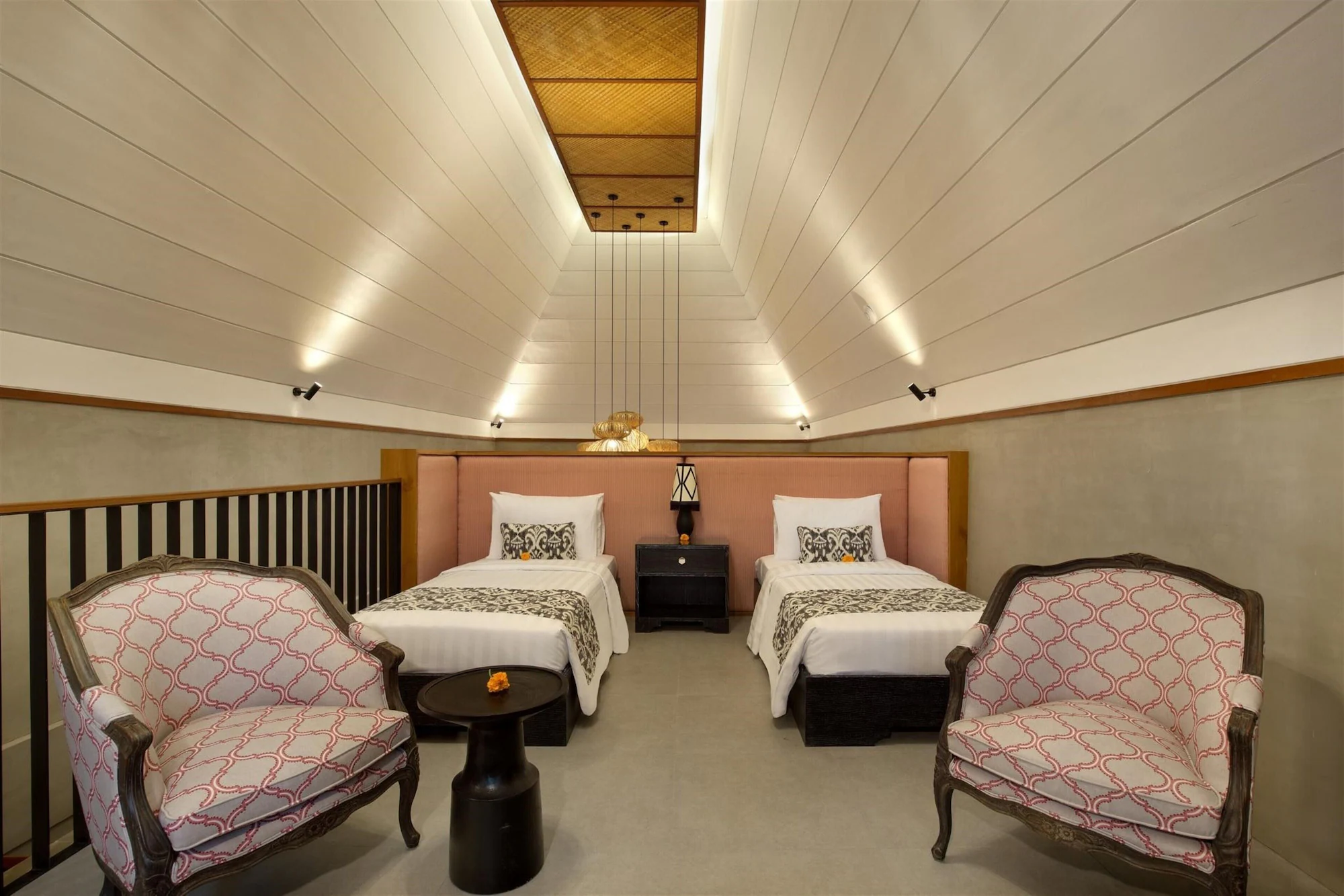 1 Bedroom Grand Double Villa full double bed