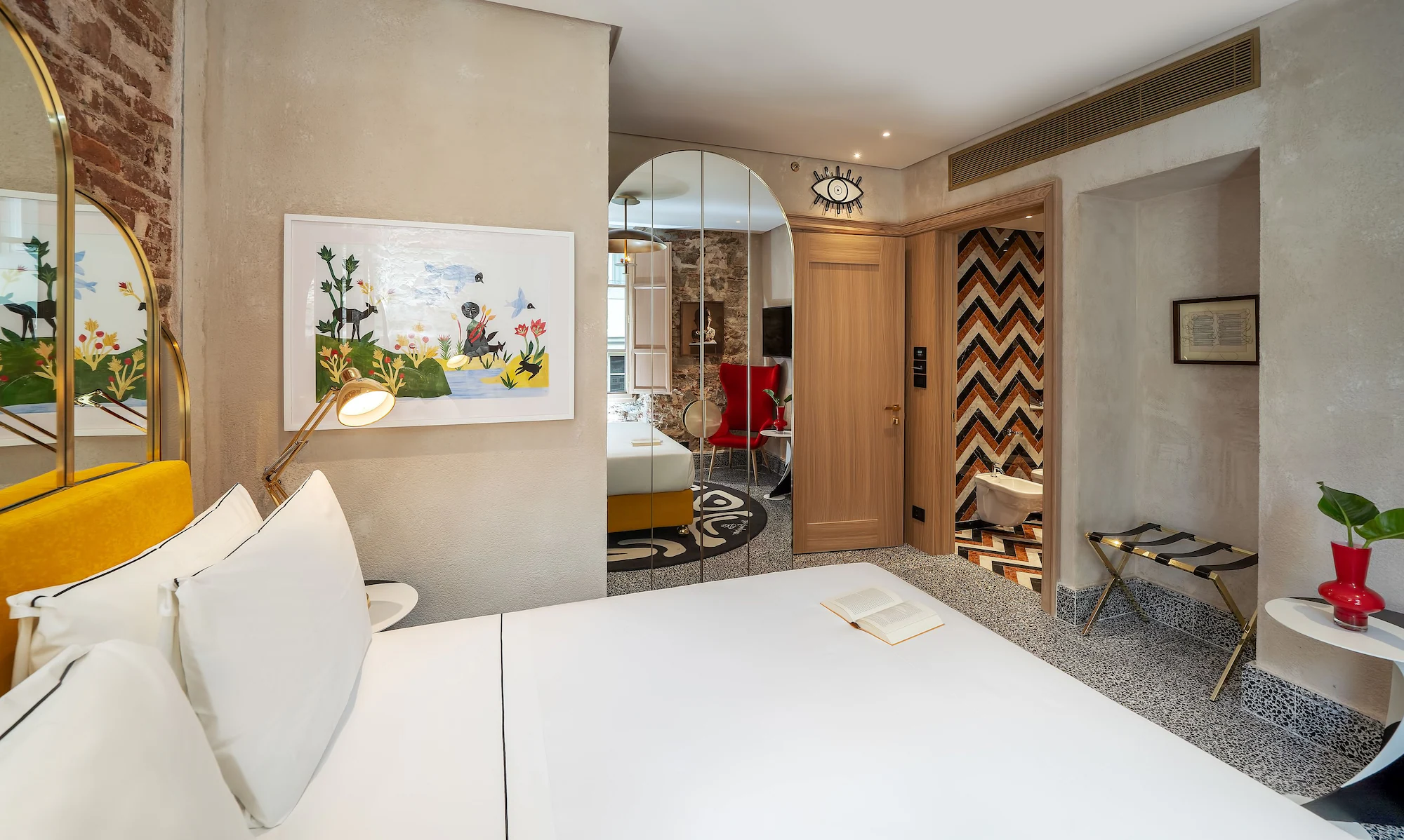 Business Single Suite with city view full double bed