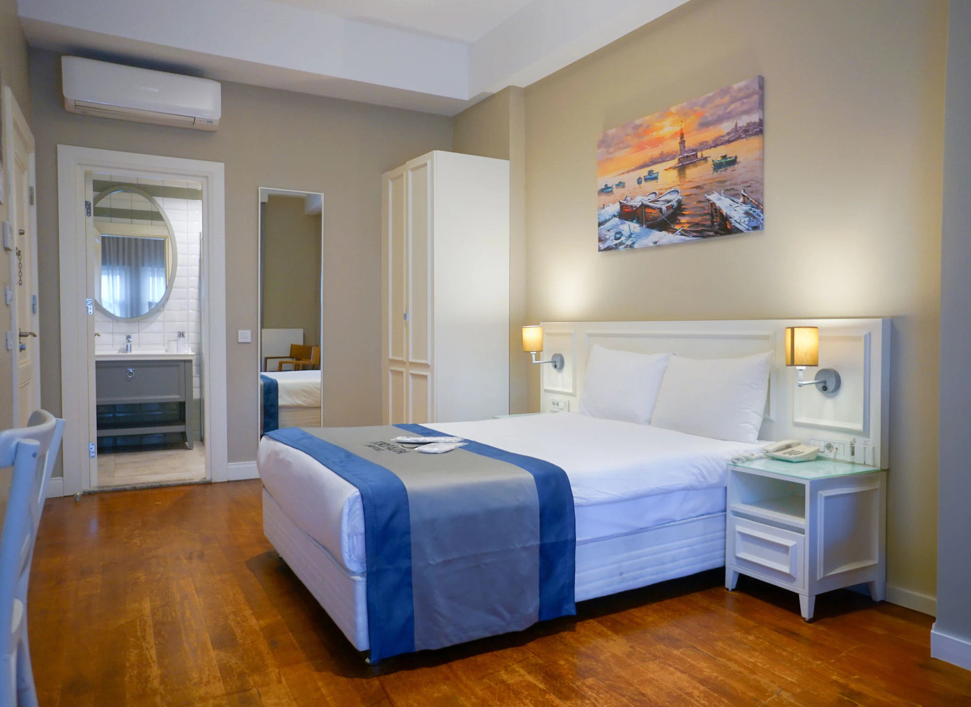 Economy Double room full double bed