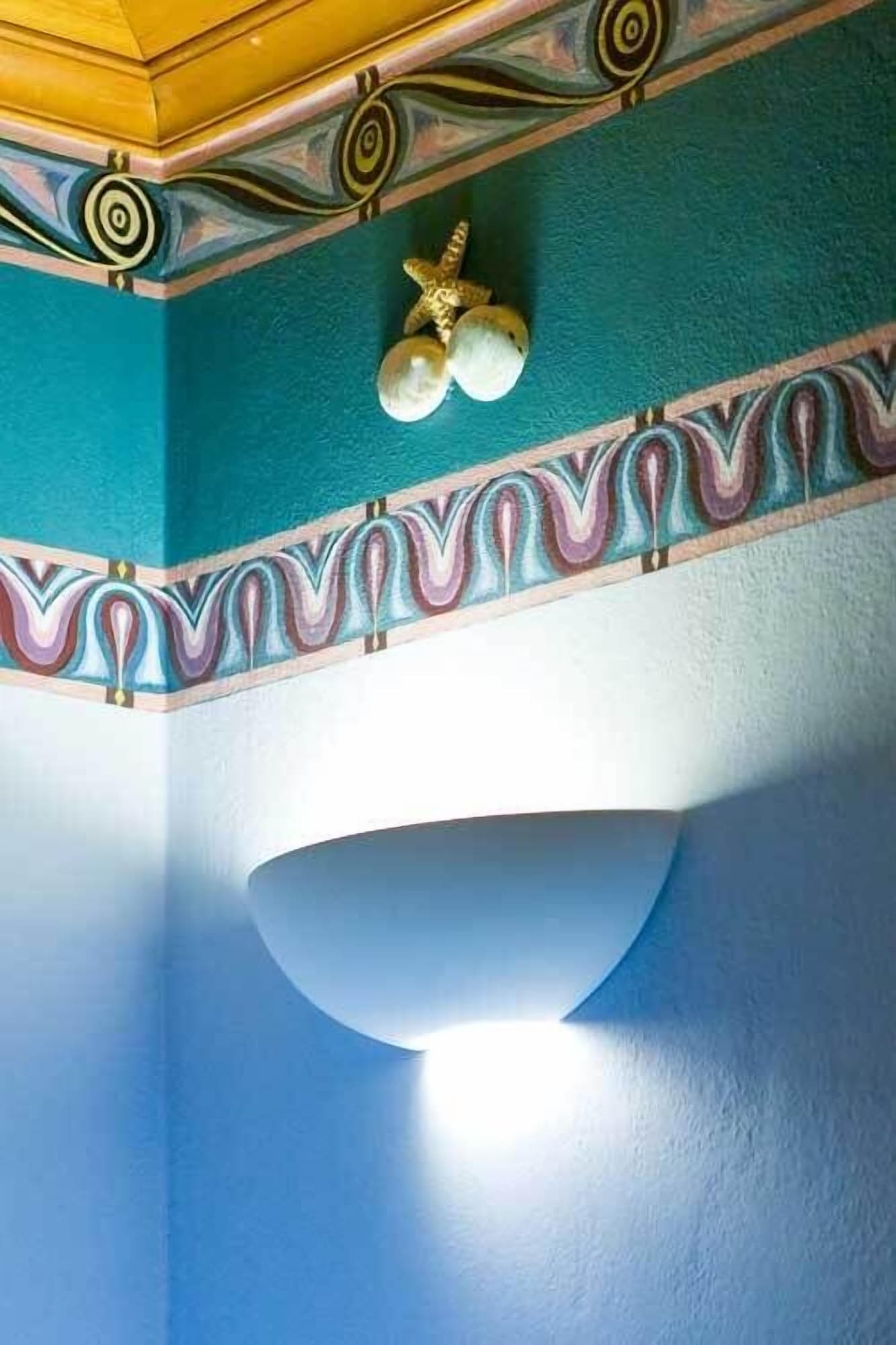 Kyveli Suites exterior