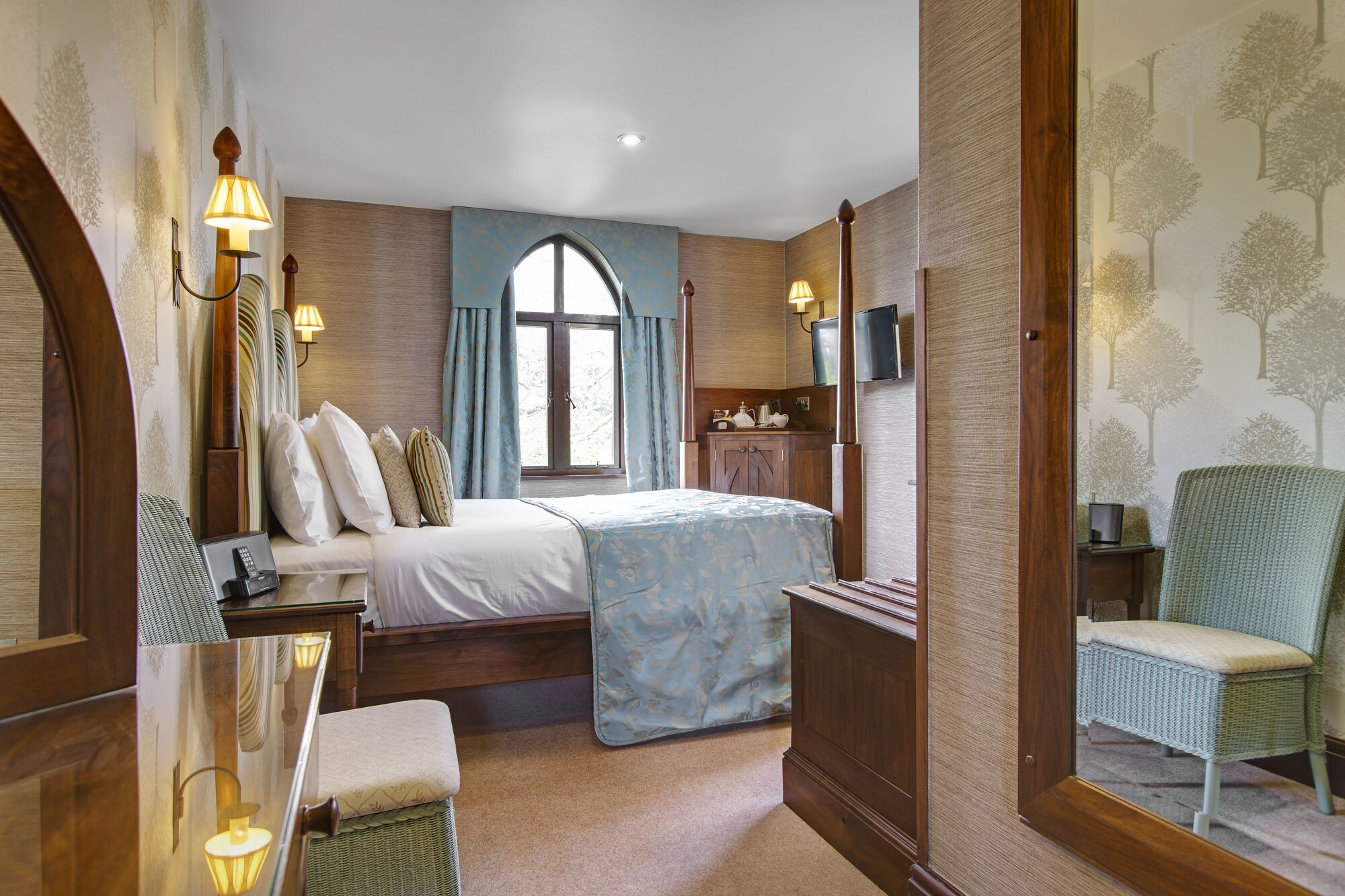 Deluxe Double room full double bed