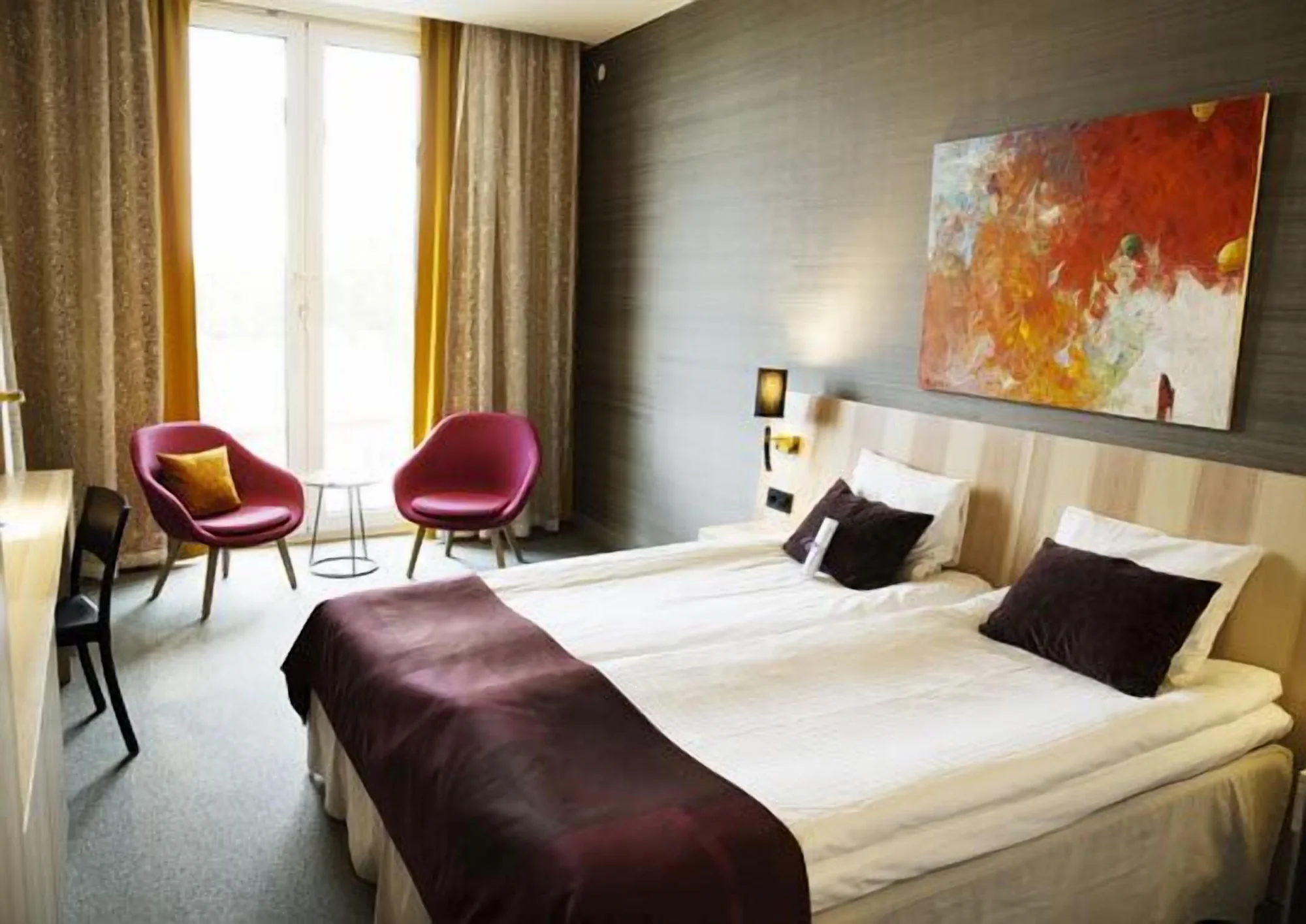 Double Junior Suite twin beds