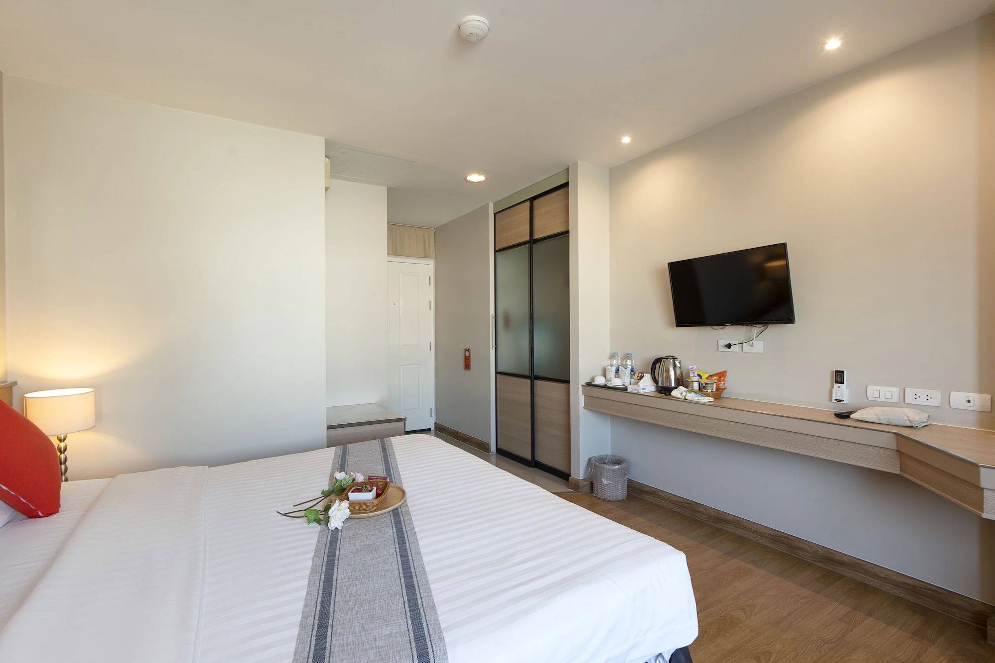 Bangkok Loft Inn exterior