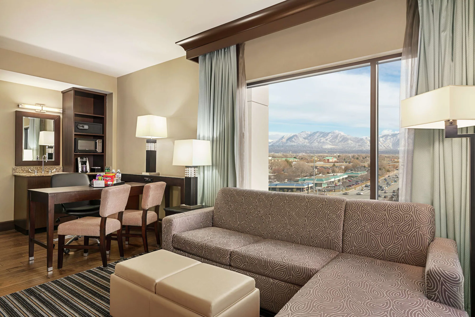 2 Bedrooms Double Suite