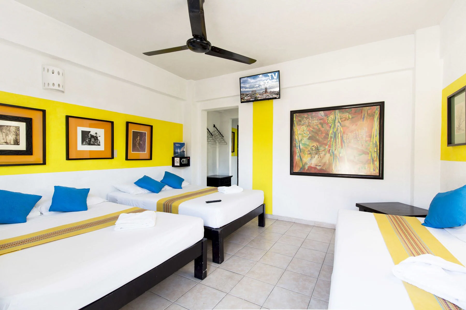 1 Bedroom Superior Double room with balcony full double bed