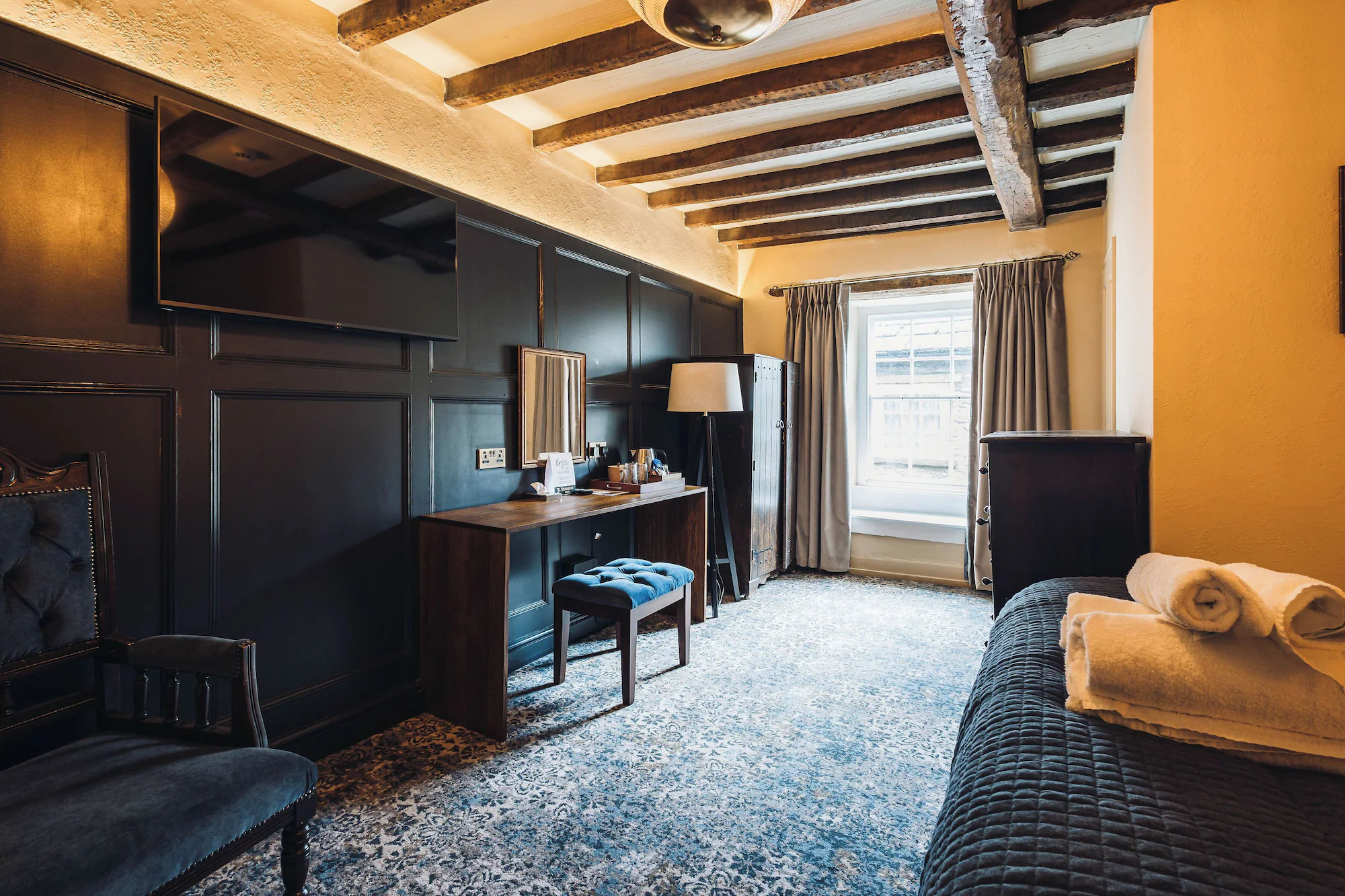 Deluxe Double room full double bed