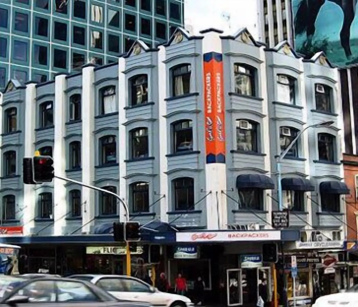 Surf 'N' Snow Backpackers - Hostel - Auckland