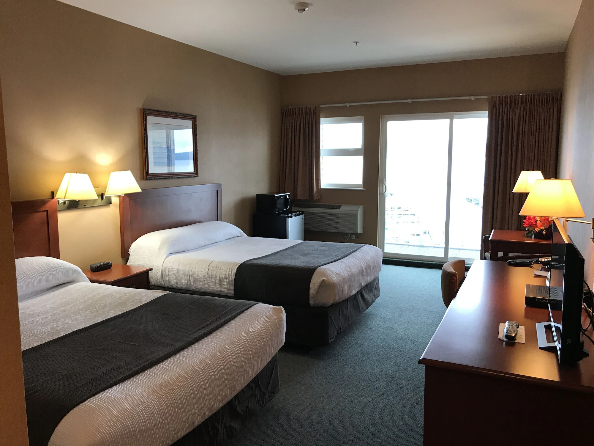 Deluxe Double room with sea view full double bed