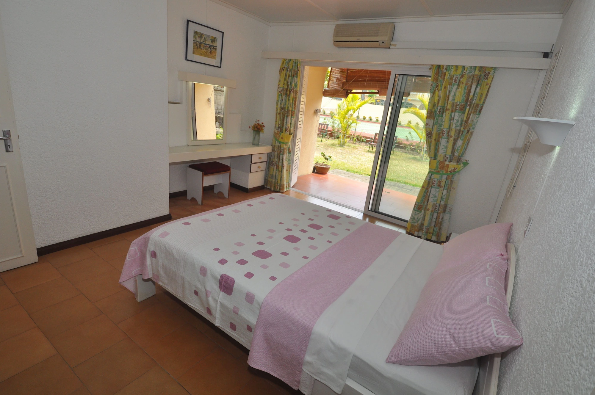 1 Bedroom Double Bungalow twin beds