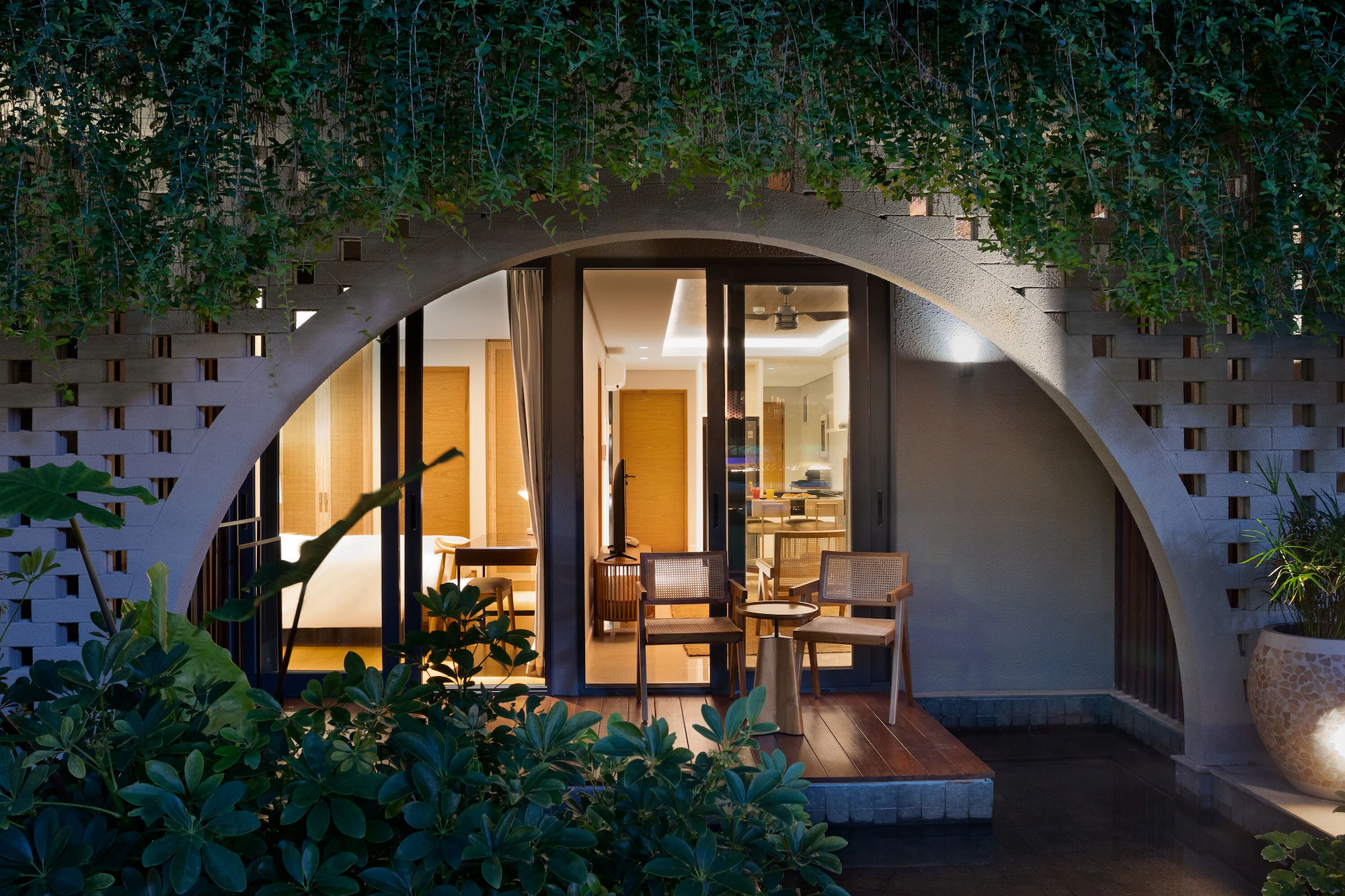 beachwalk Residence exterior