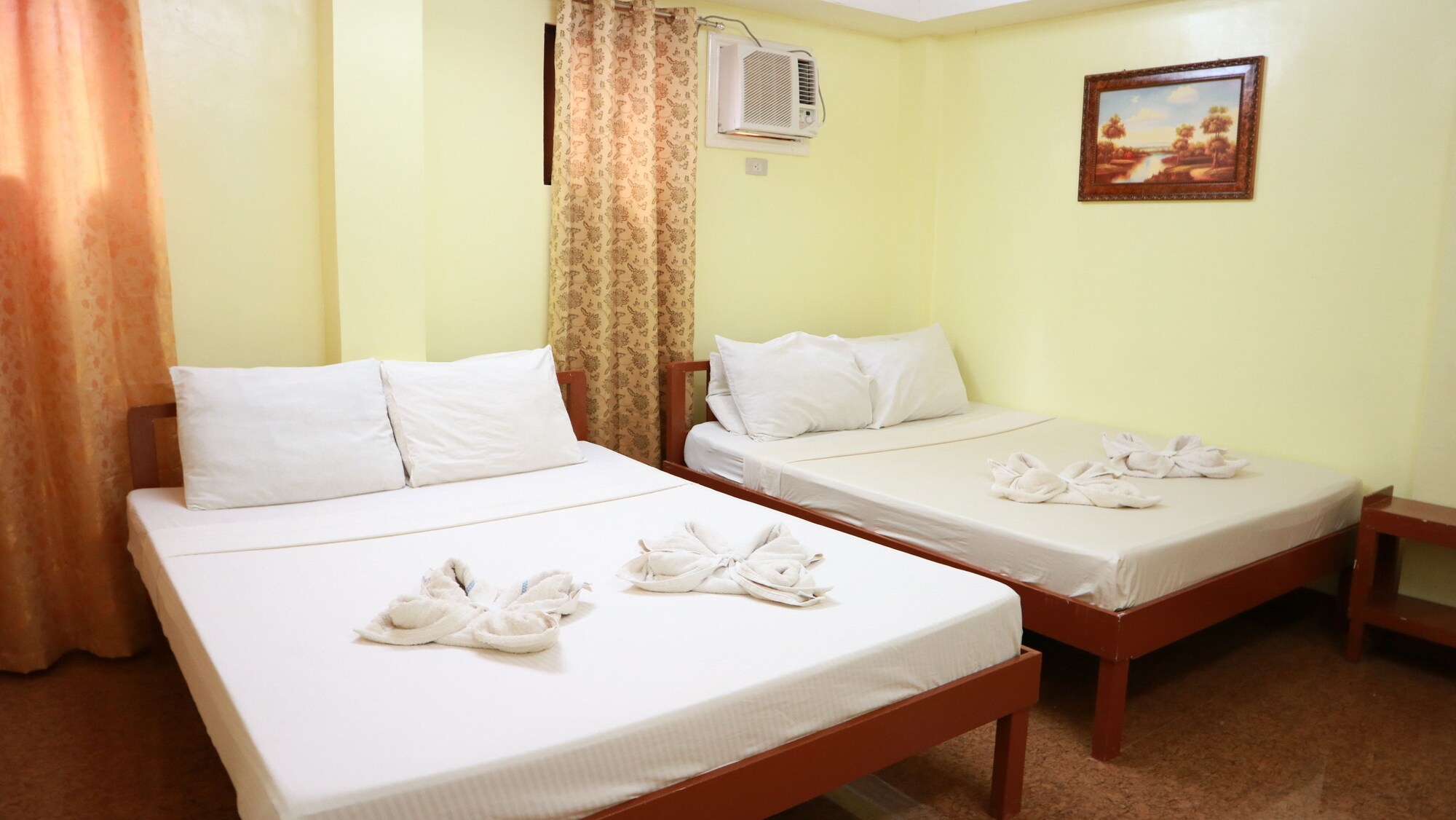 Deluxe Single room