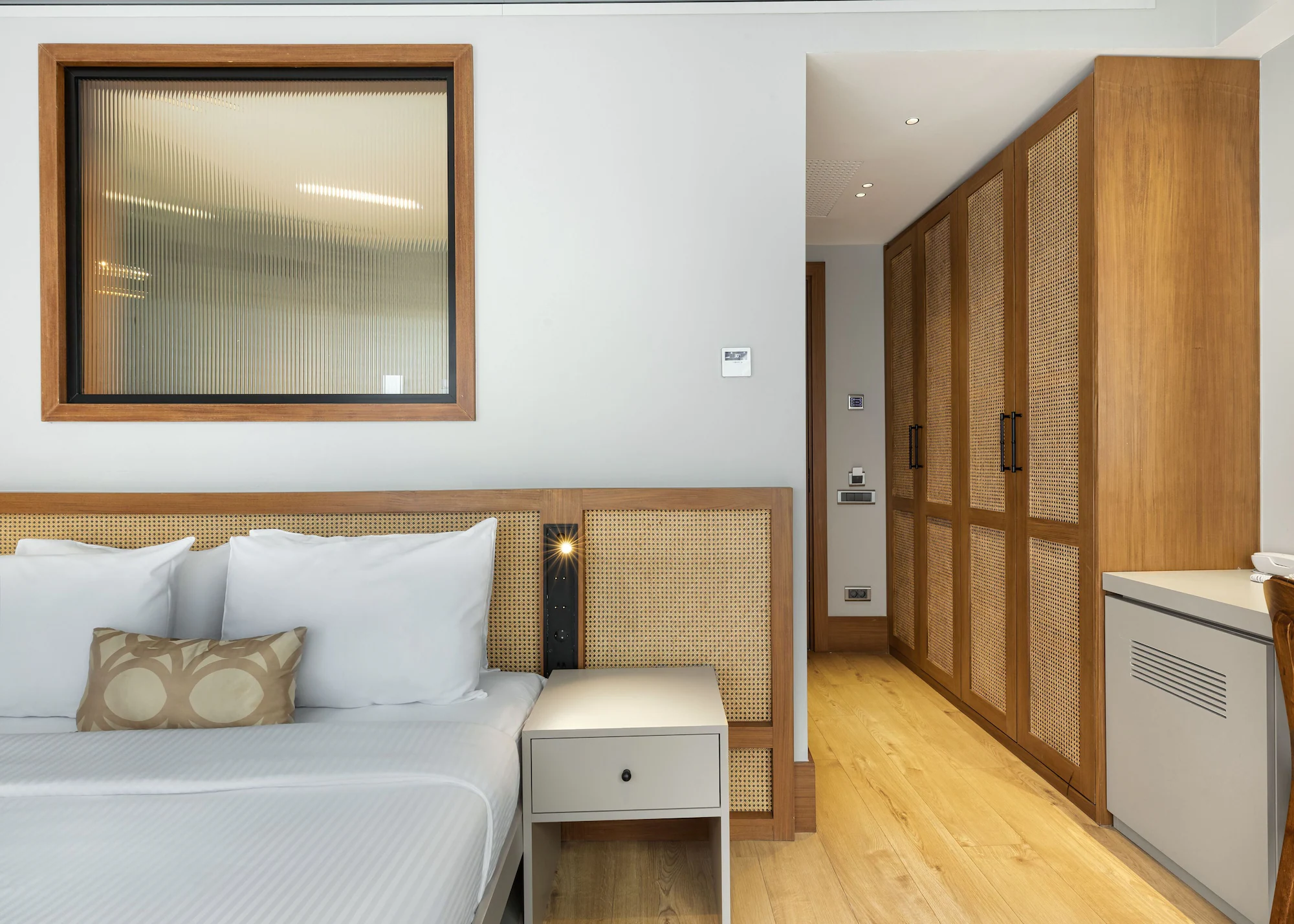 Deluxe Double room with balcony full double bed