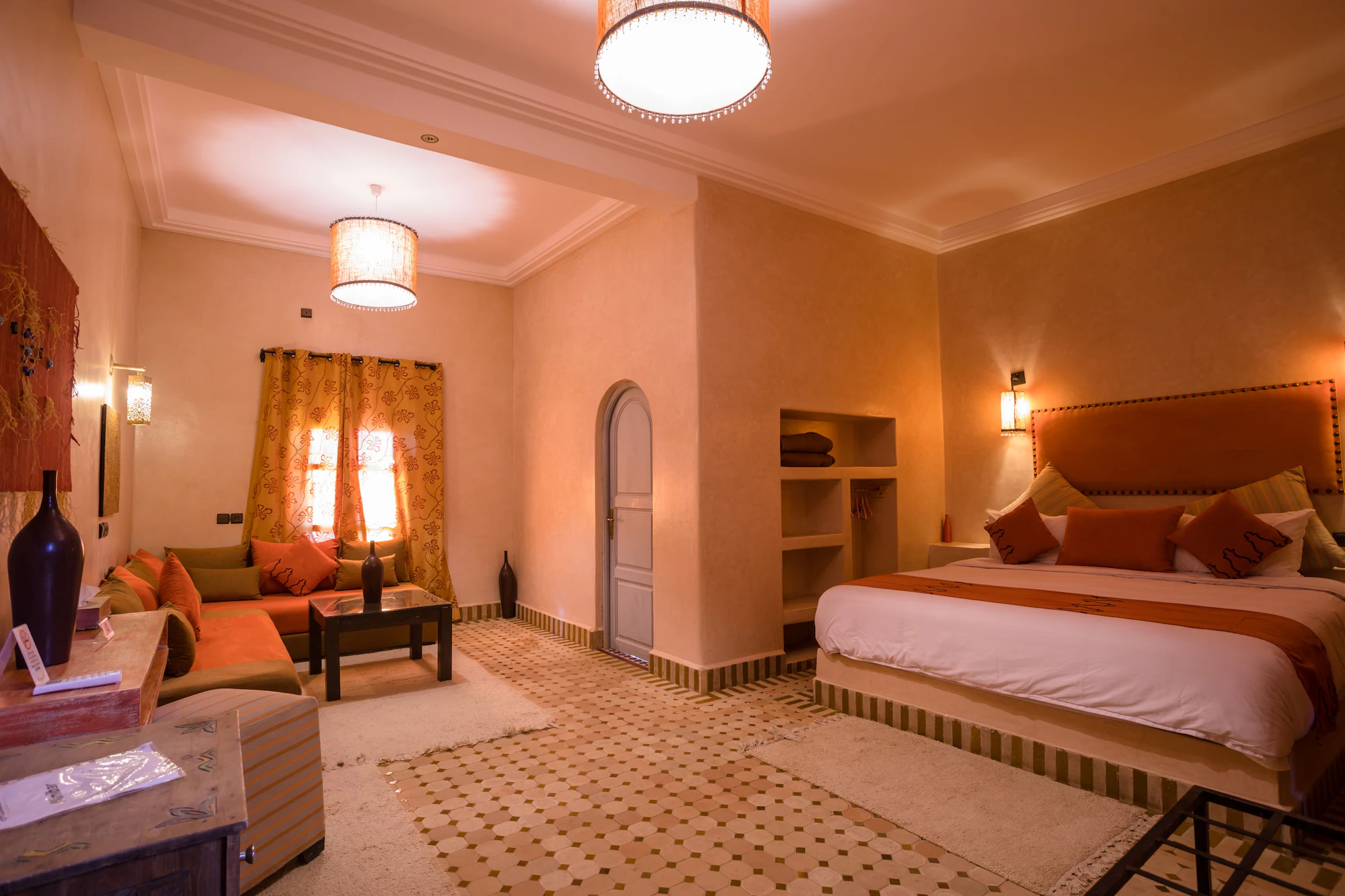 Standard Double Suite with view full double bed
