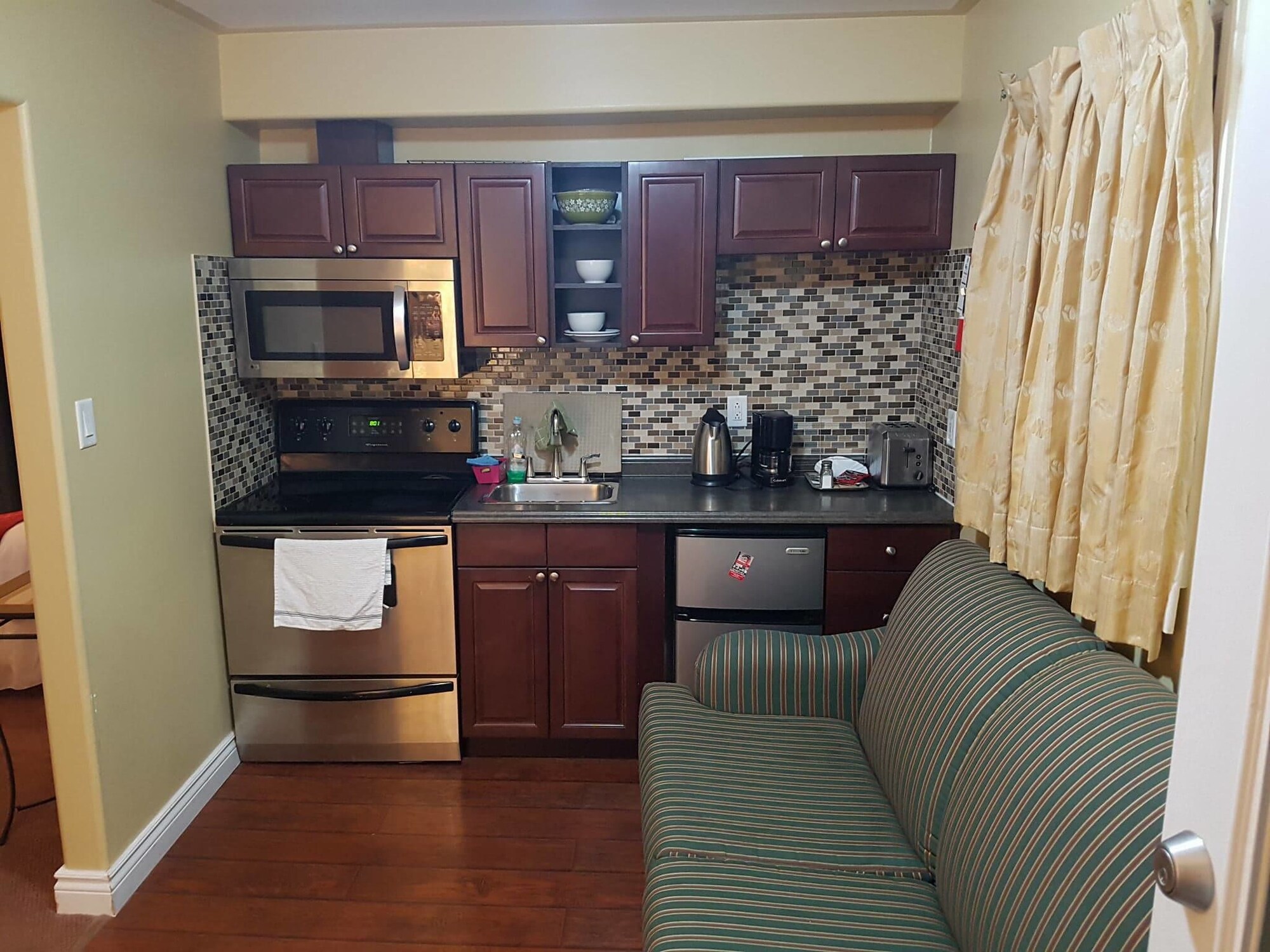 1 Bedroom Quadruple Suite