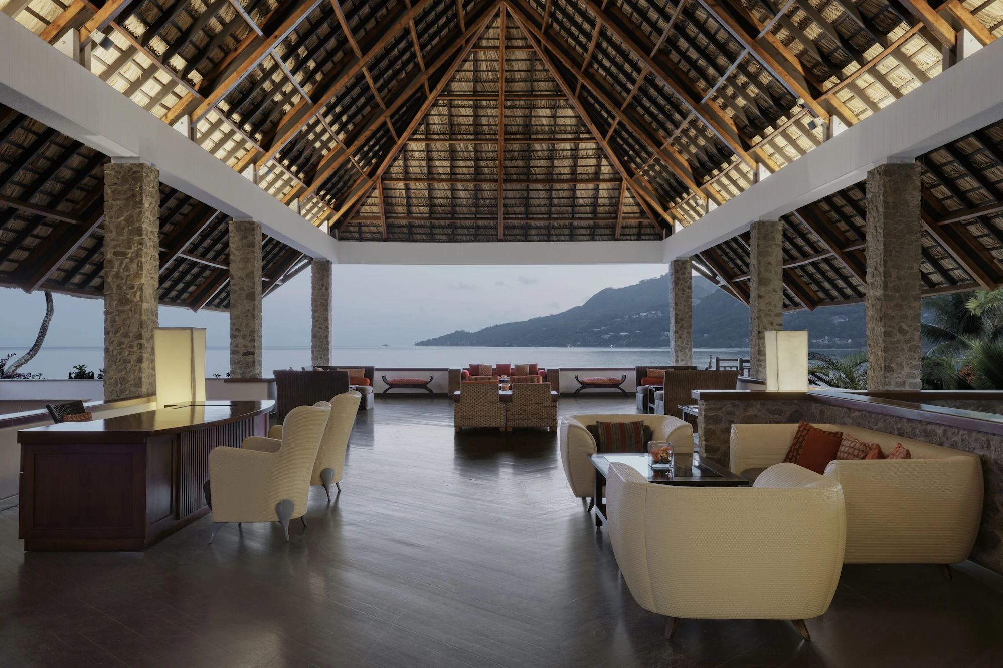 Executive Double Suite with partial ocean view full double bed