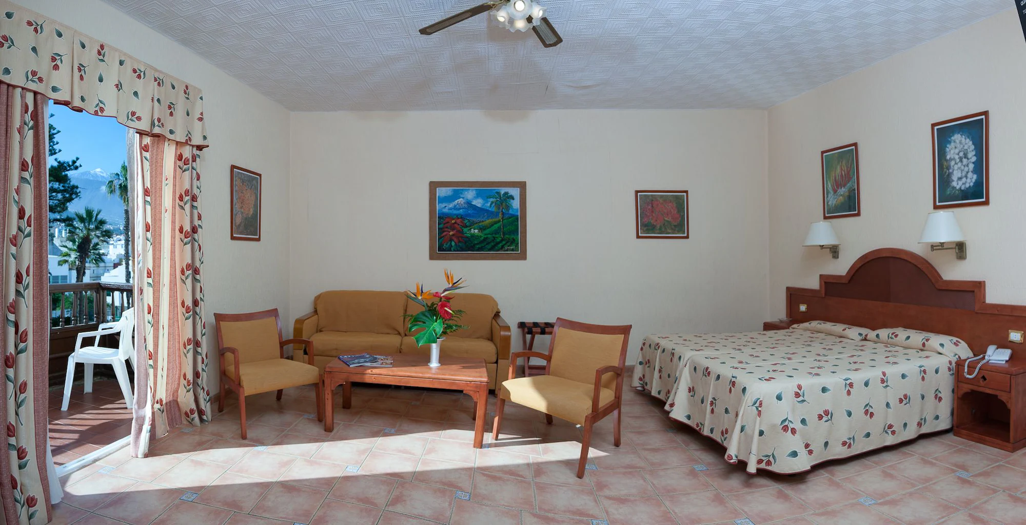 Double room twin beds